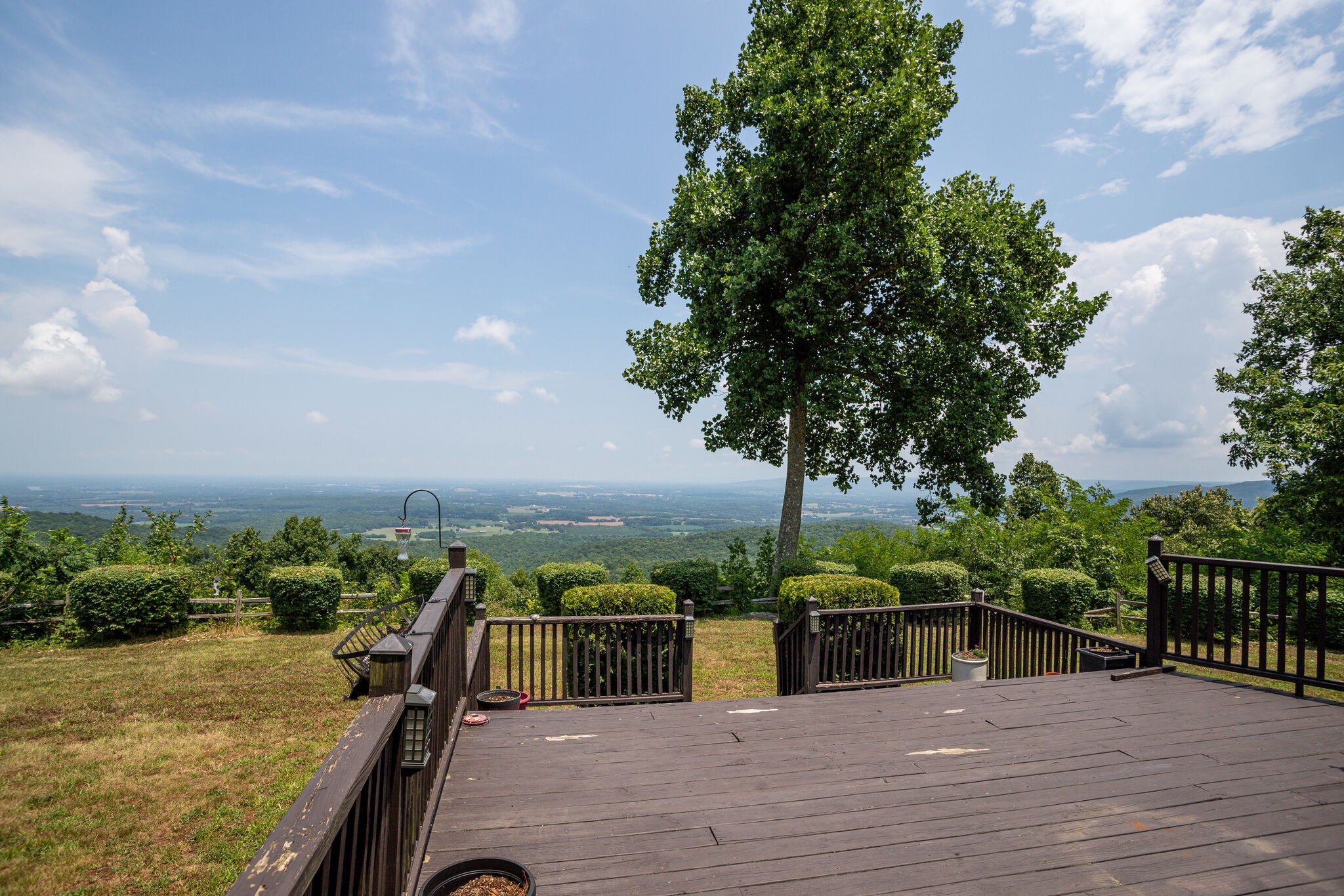 7425 Rowe Gap Rd Property Photo 16