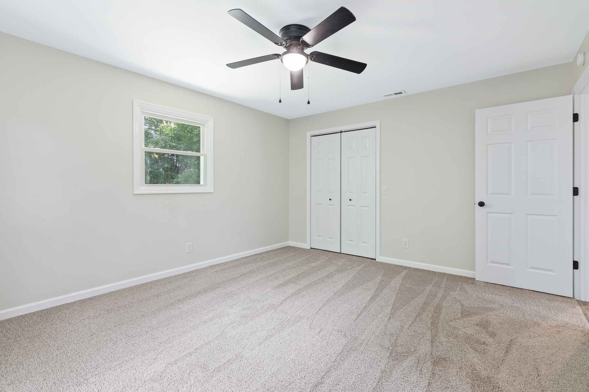 399 Rosewood Ln Property Photo 23