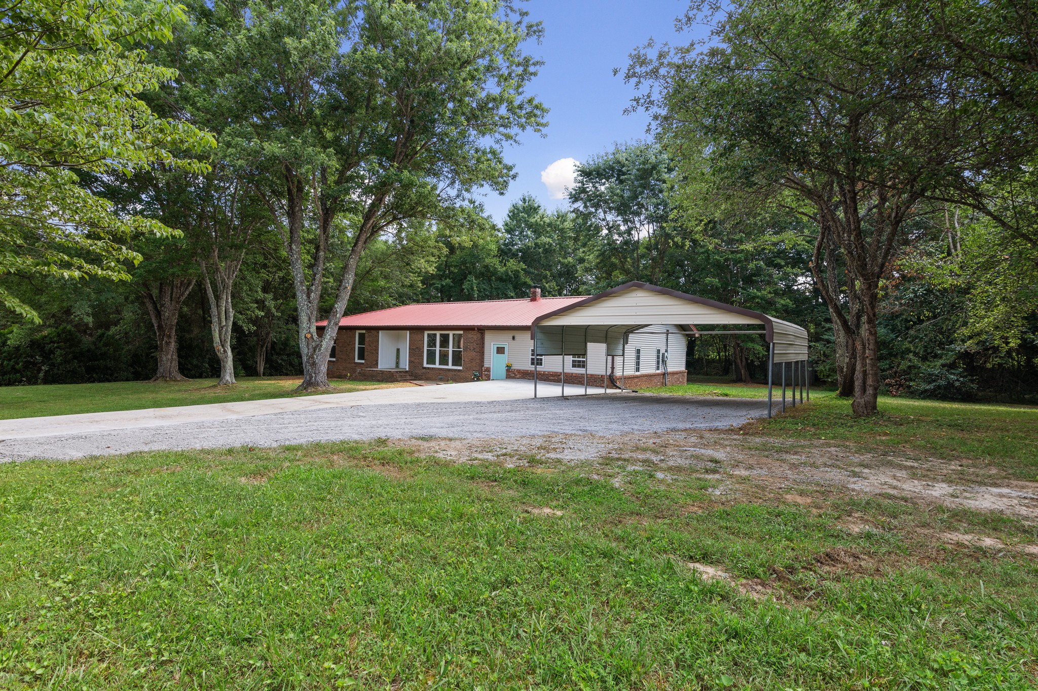 399 Rosewood Ln Property Photo 28