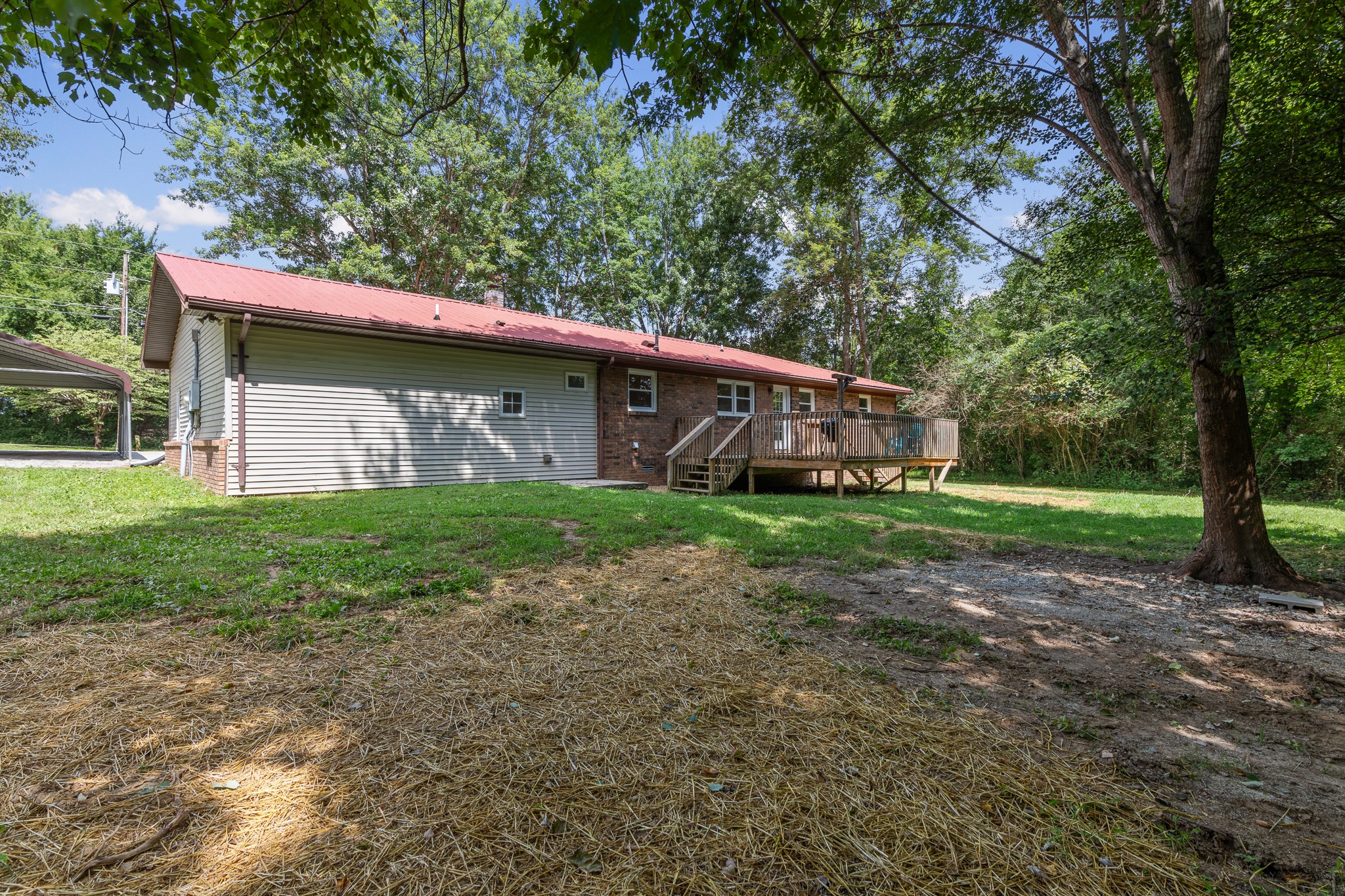 399 Rosewood Ln Property Photo 34