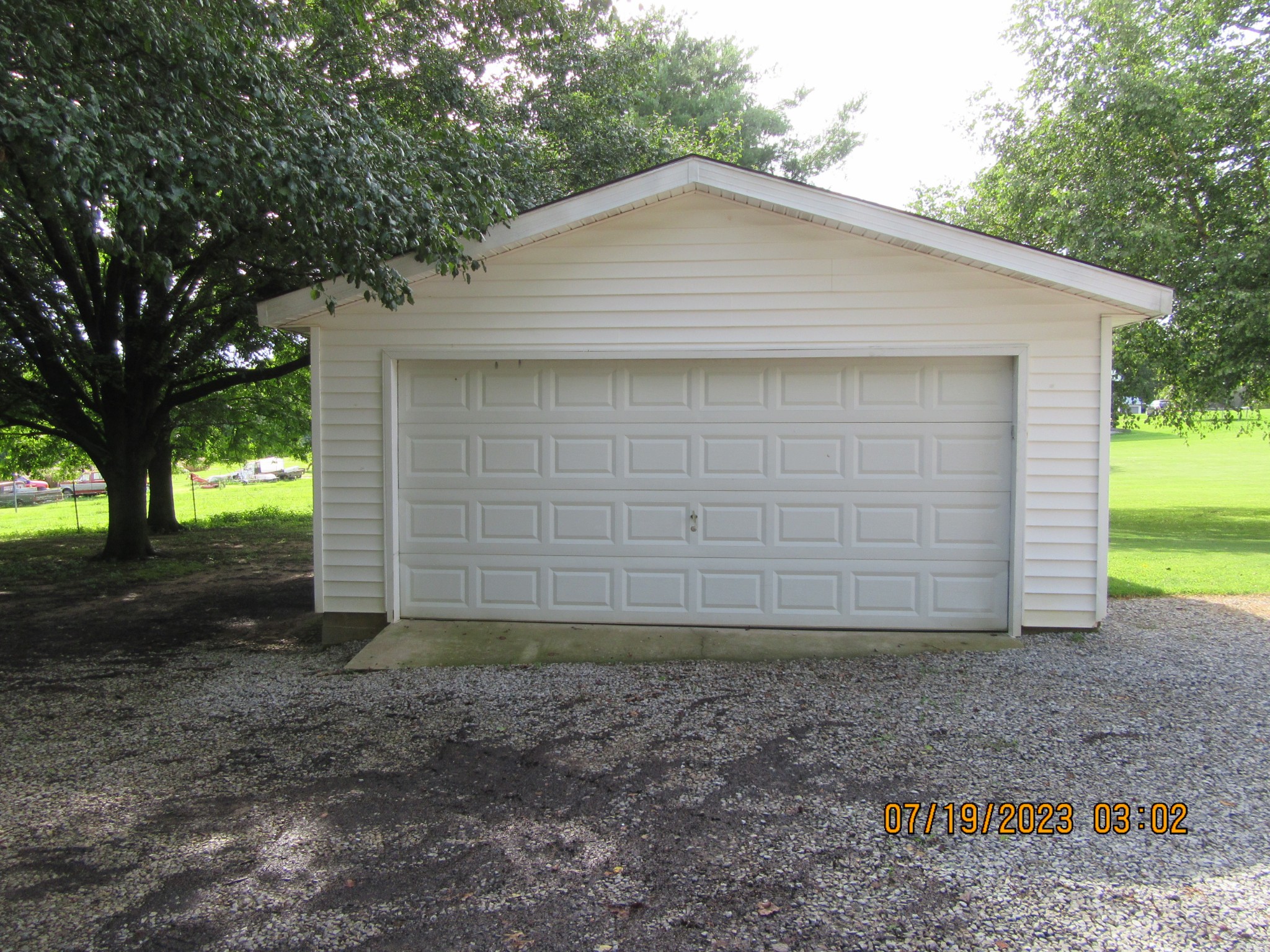 105 Hoosier Rd Property Photo 2