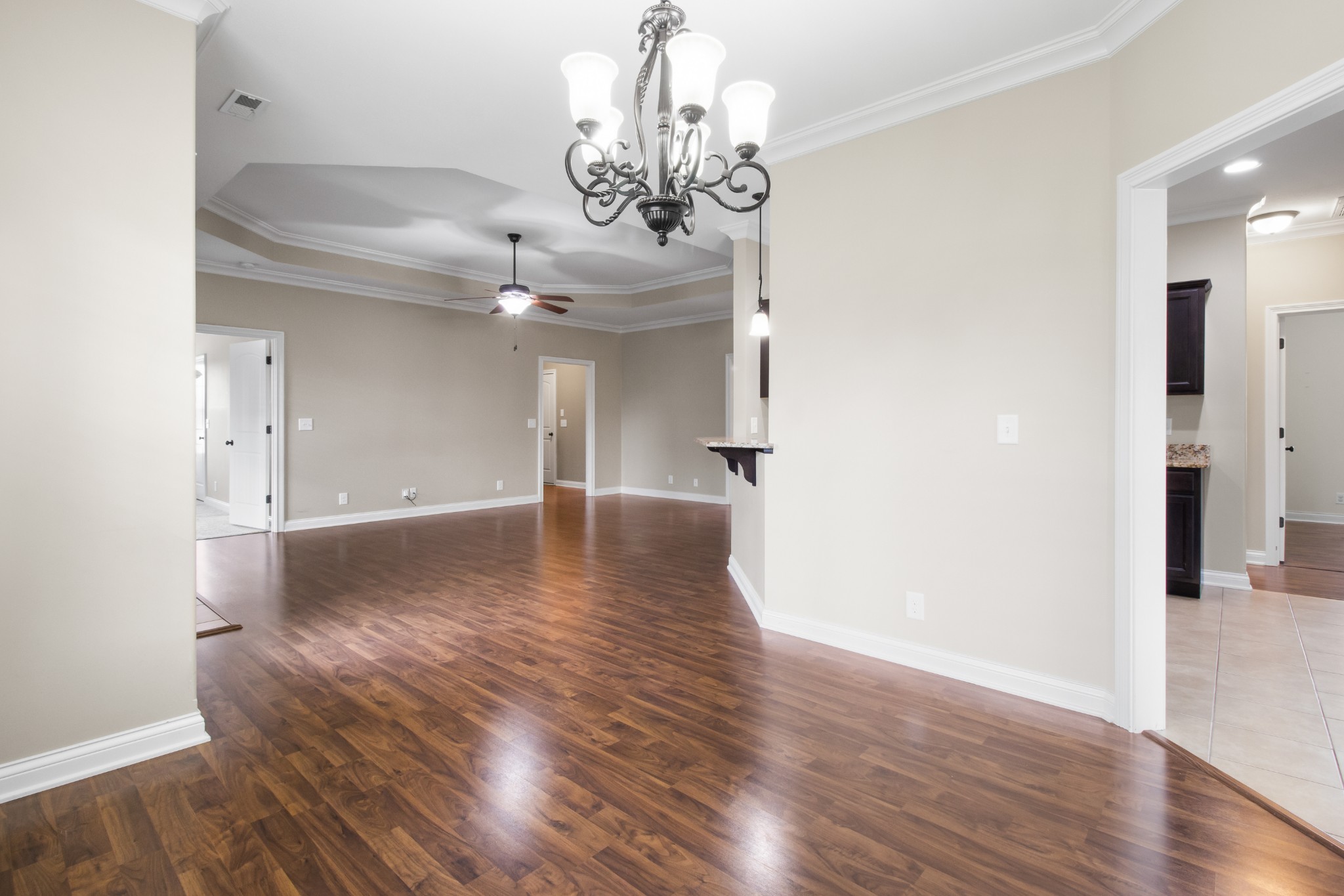 269 Bellshire Dr Property Photo 9
