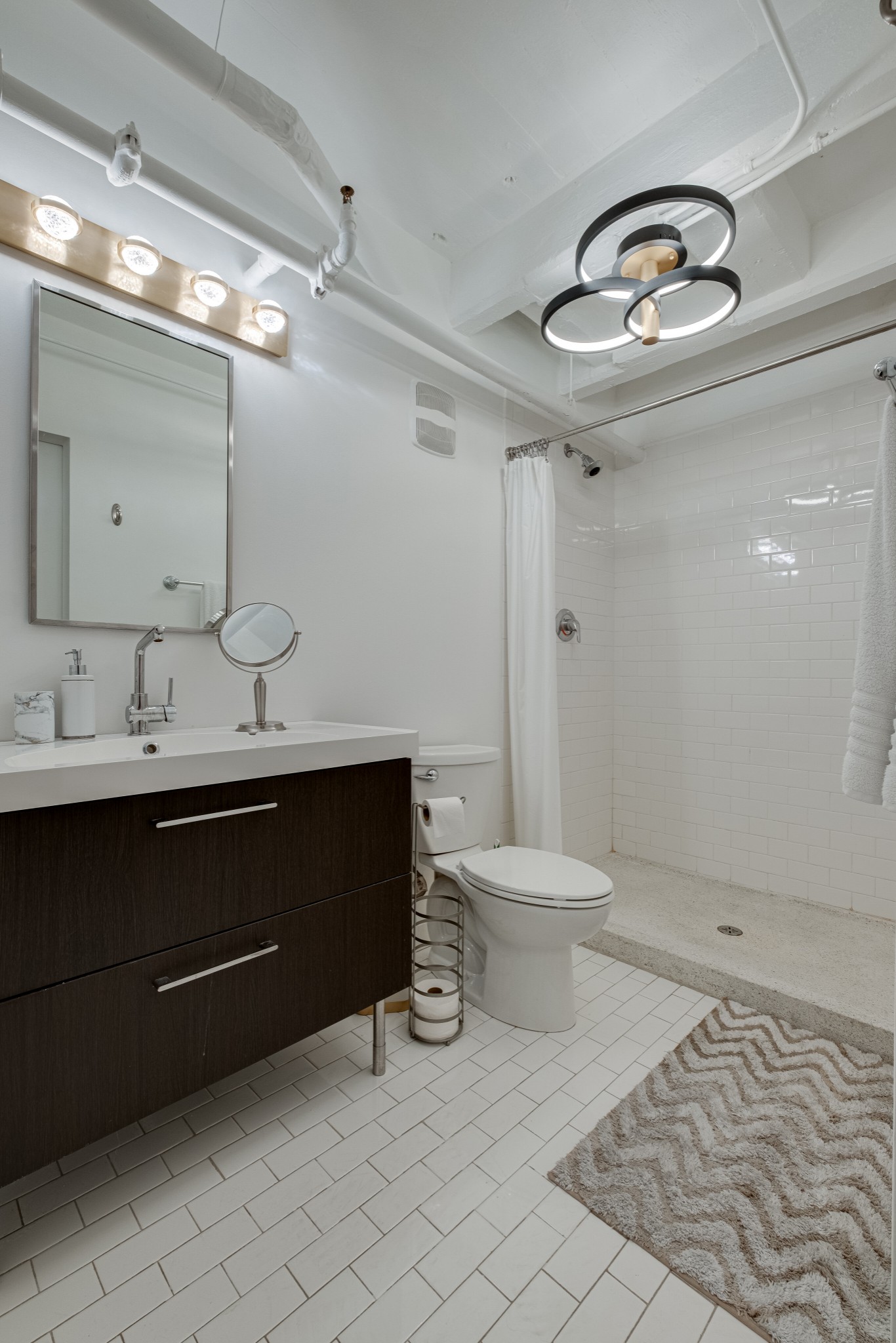 239 Rep John Lewis Way N Property Photo 26