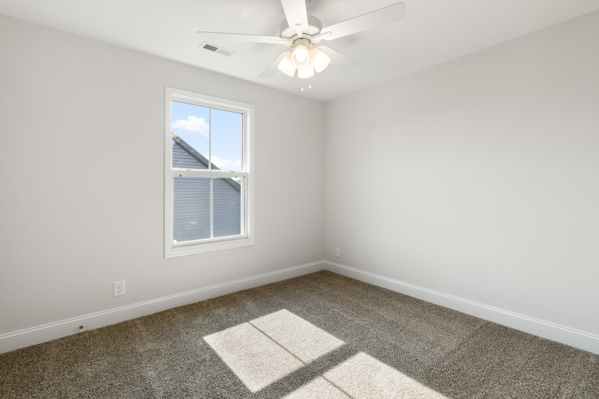 2612 Rafiki Dr Property Photo 28
