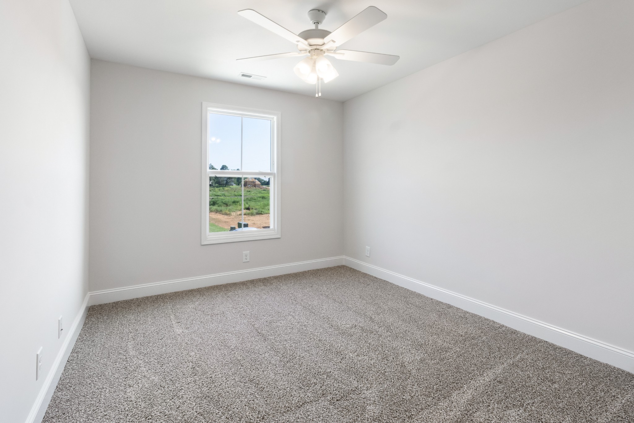 2612 Rafiki Dr Property Photo 30
