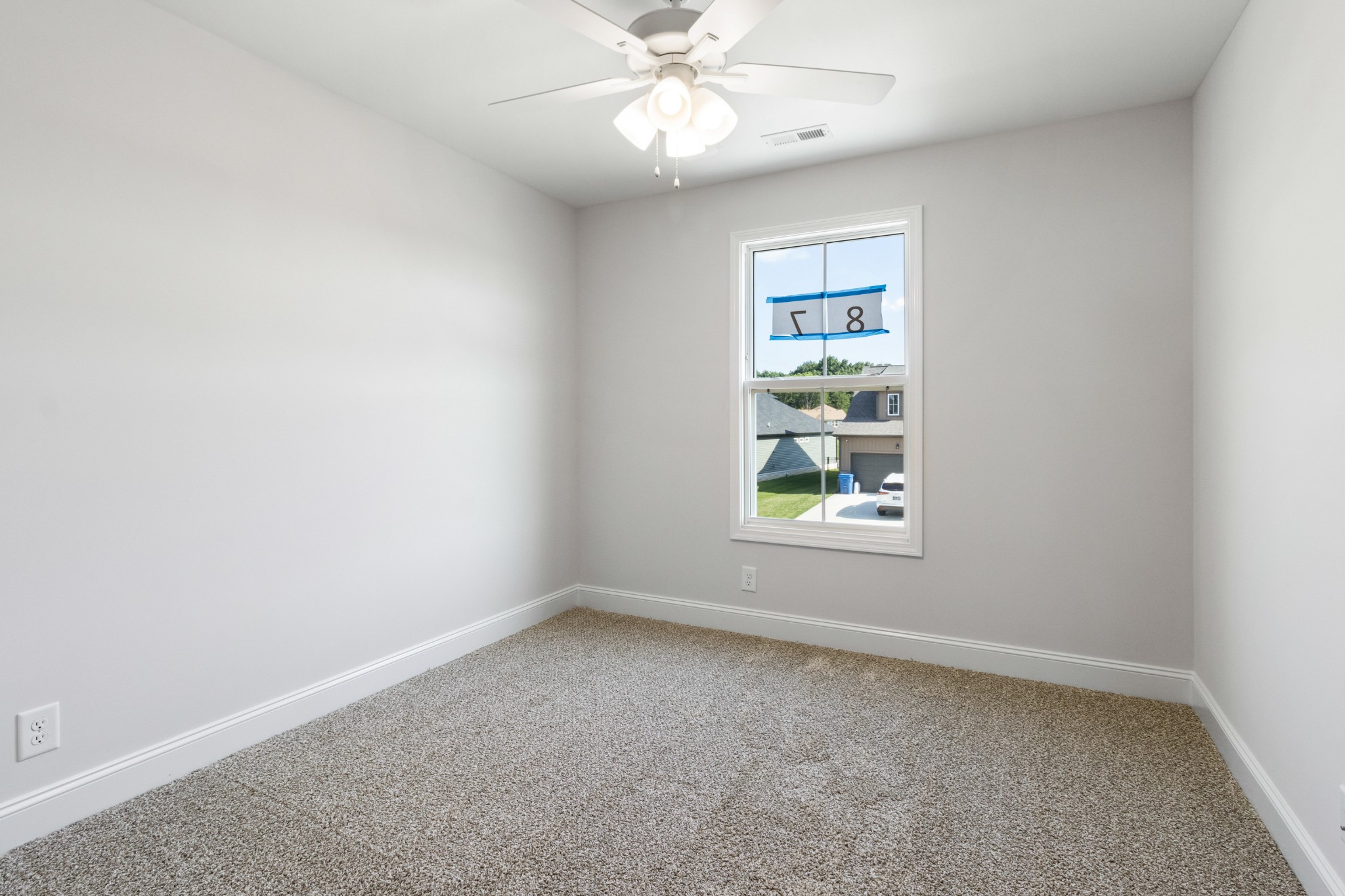 2612 Rafiki Dr Property Photo 32