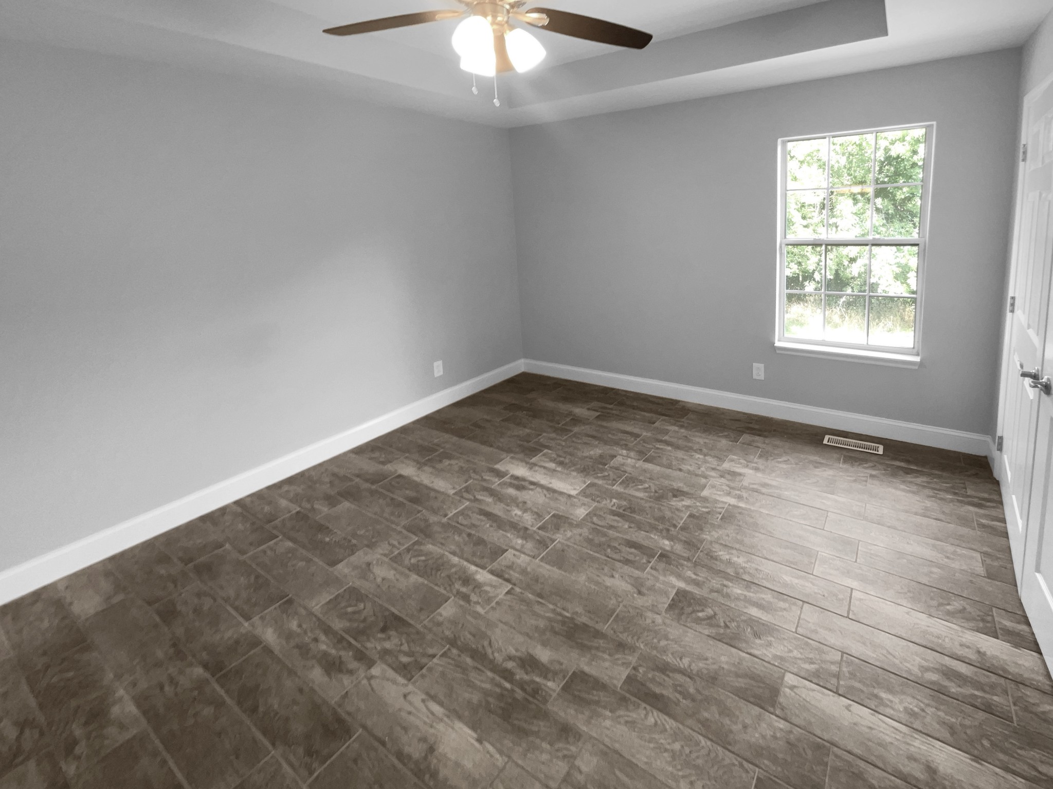 1114 Forestwood Ct Property Photo 7