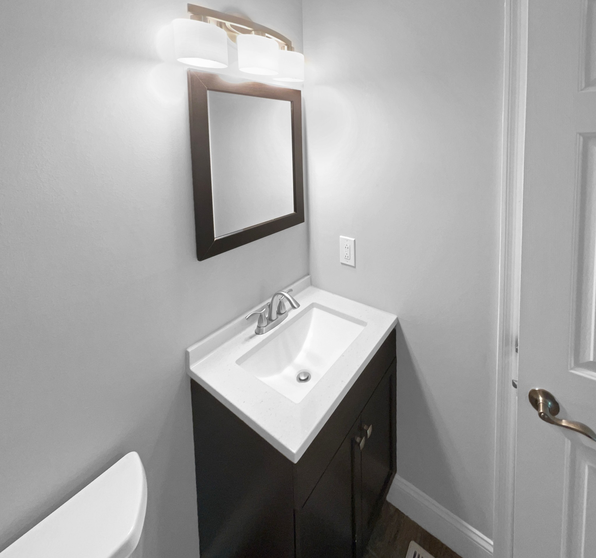 1114 Forestwood Ct Property Photo 13
