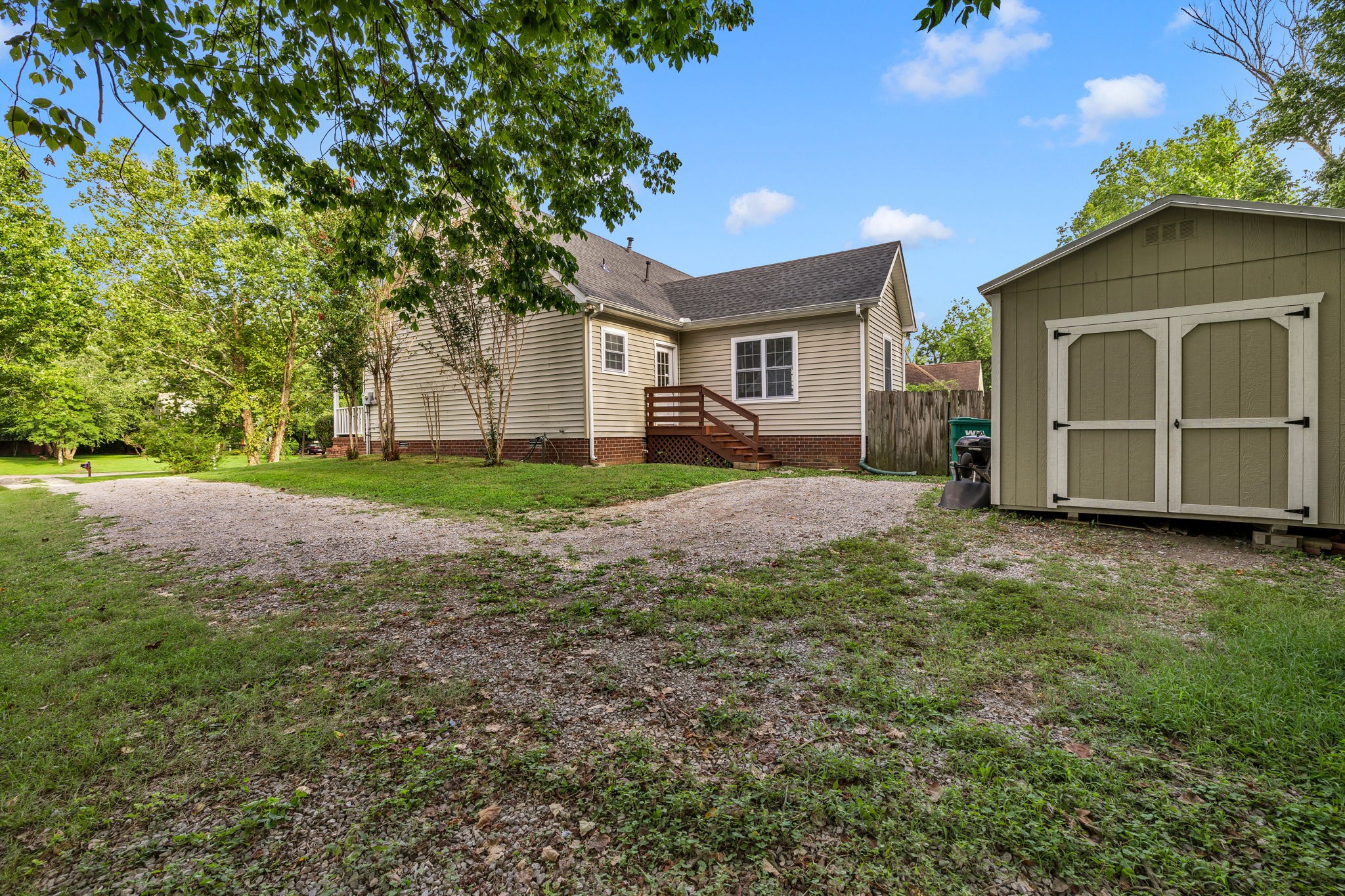 2711 Banks Ct Property Photo 39