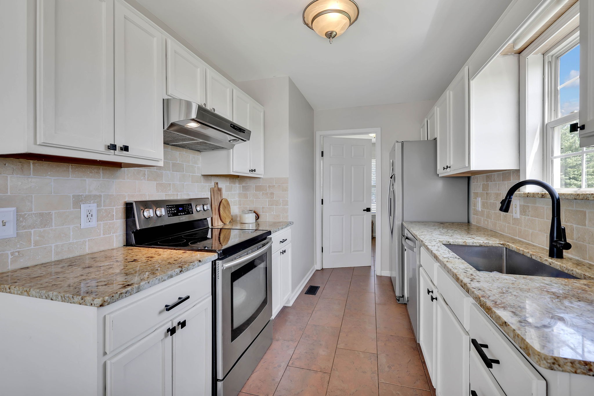 531 Lenape Path Property Photo 13