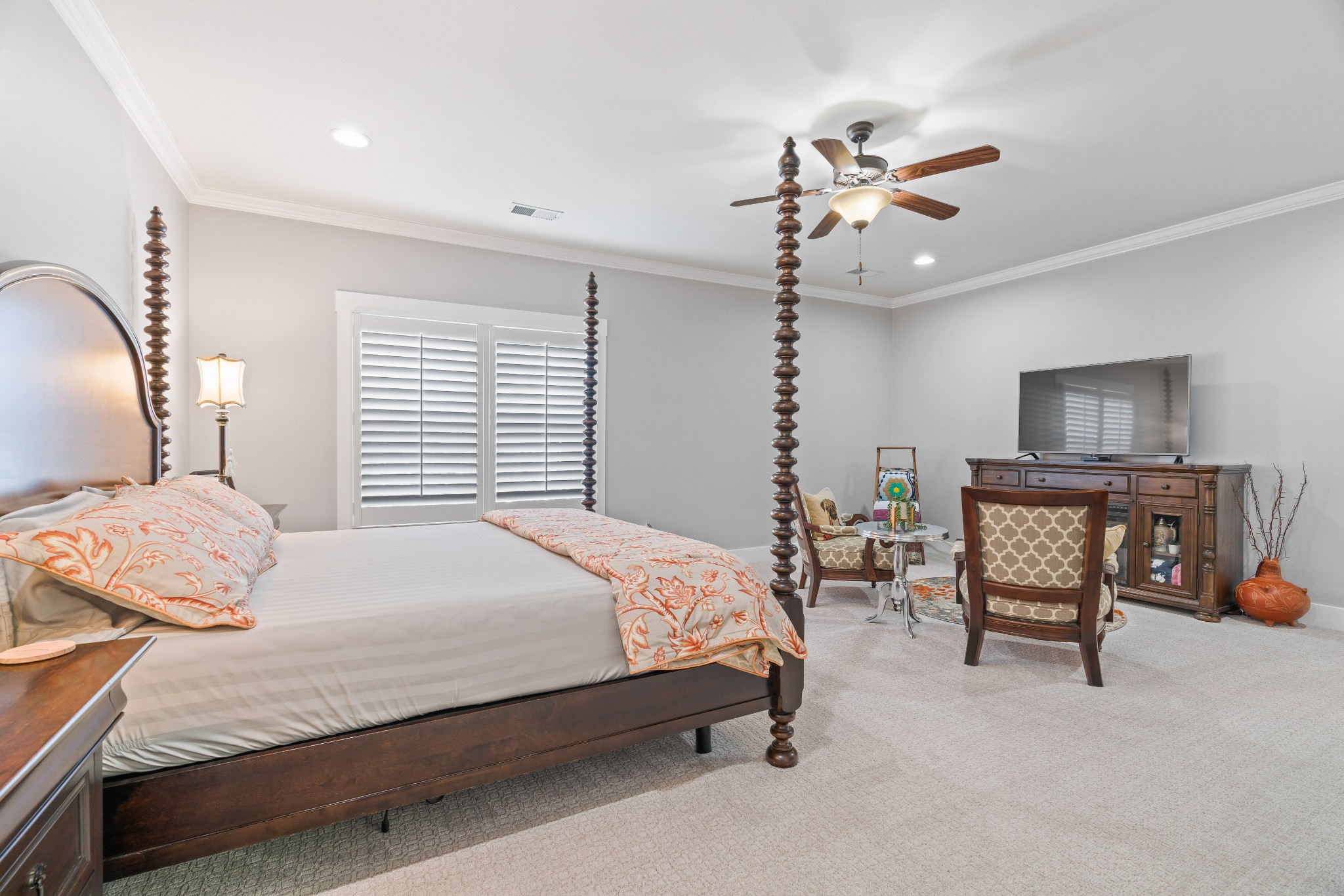 421 Highpoint Ter Property Photo 33