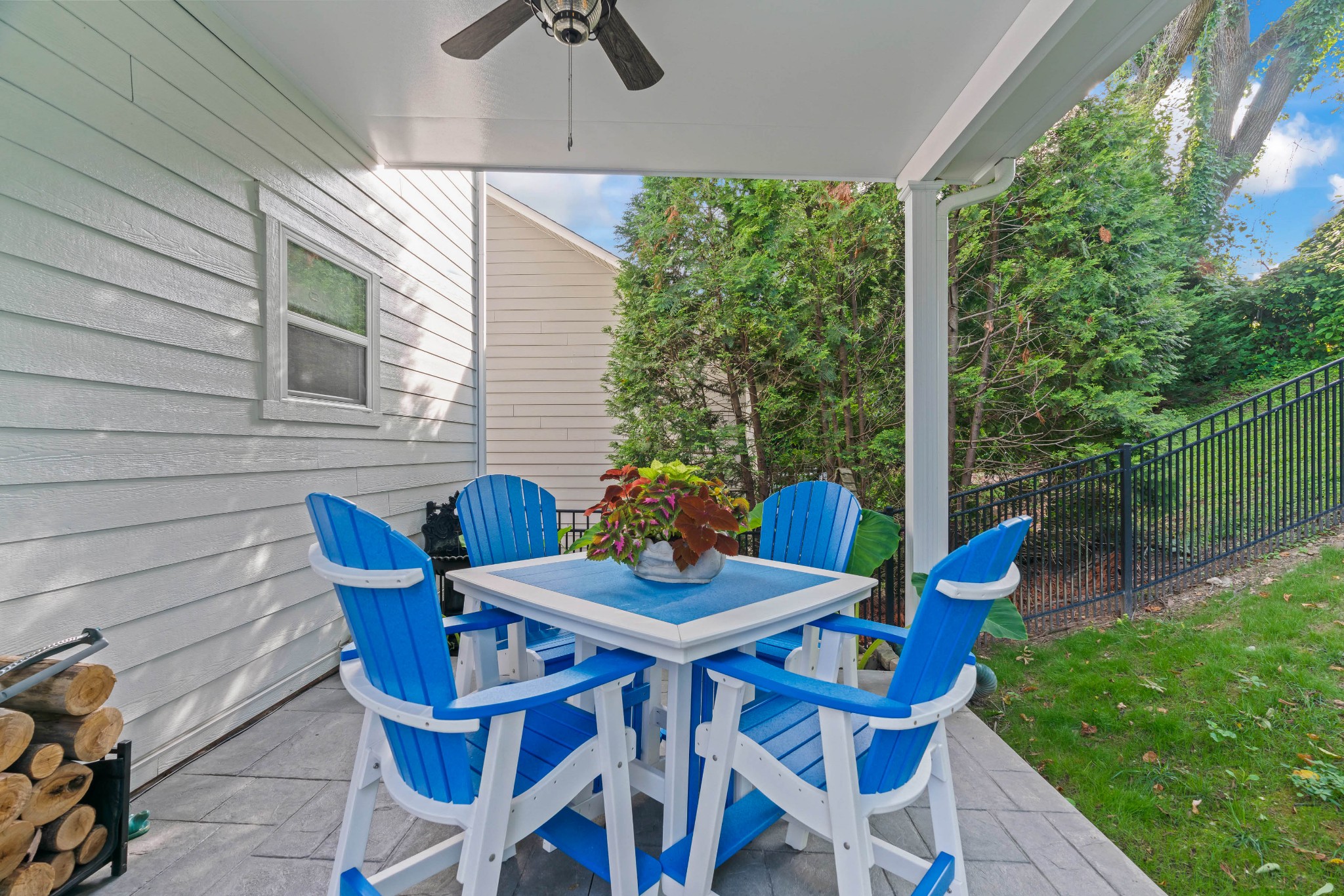 421 Highpoint Ter Property Photo 49