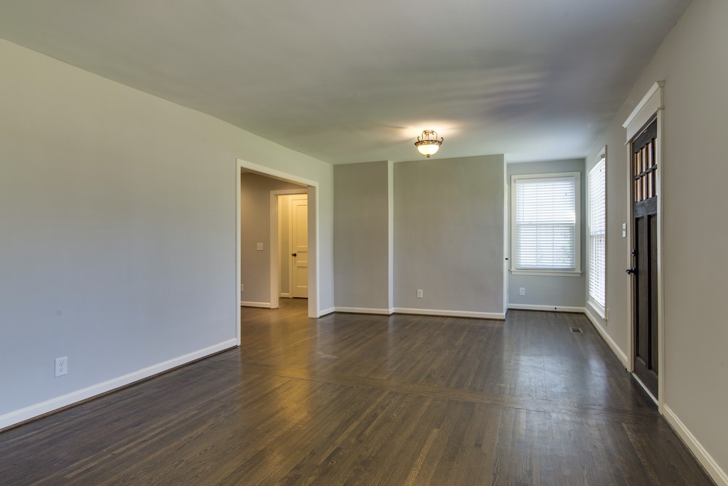 2031 Galbraith Dr Property Photo 8