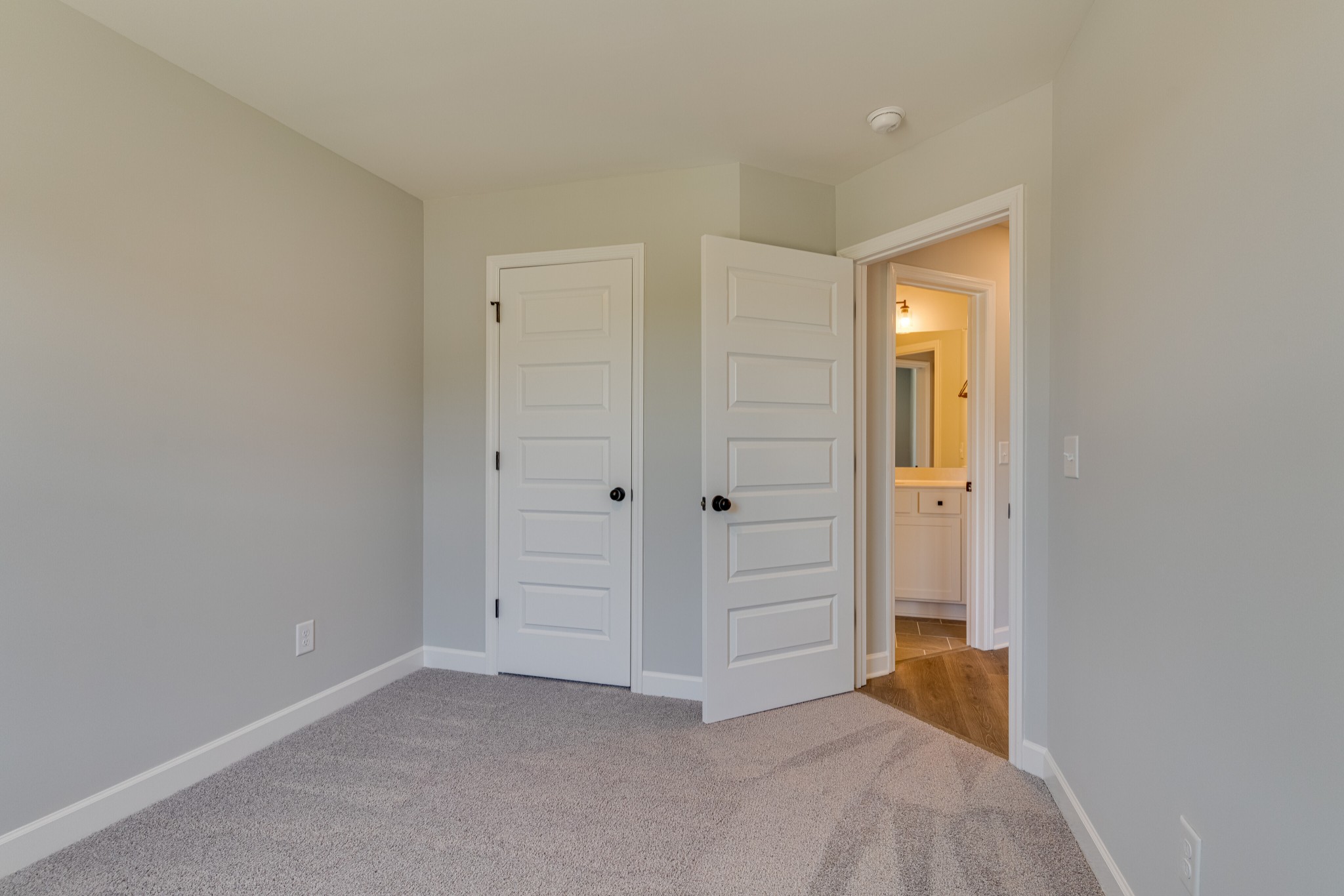 347 Twig Court Property Photo 25