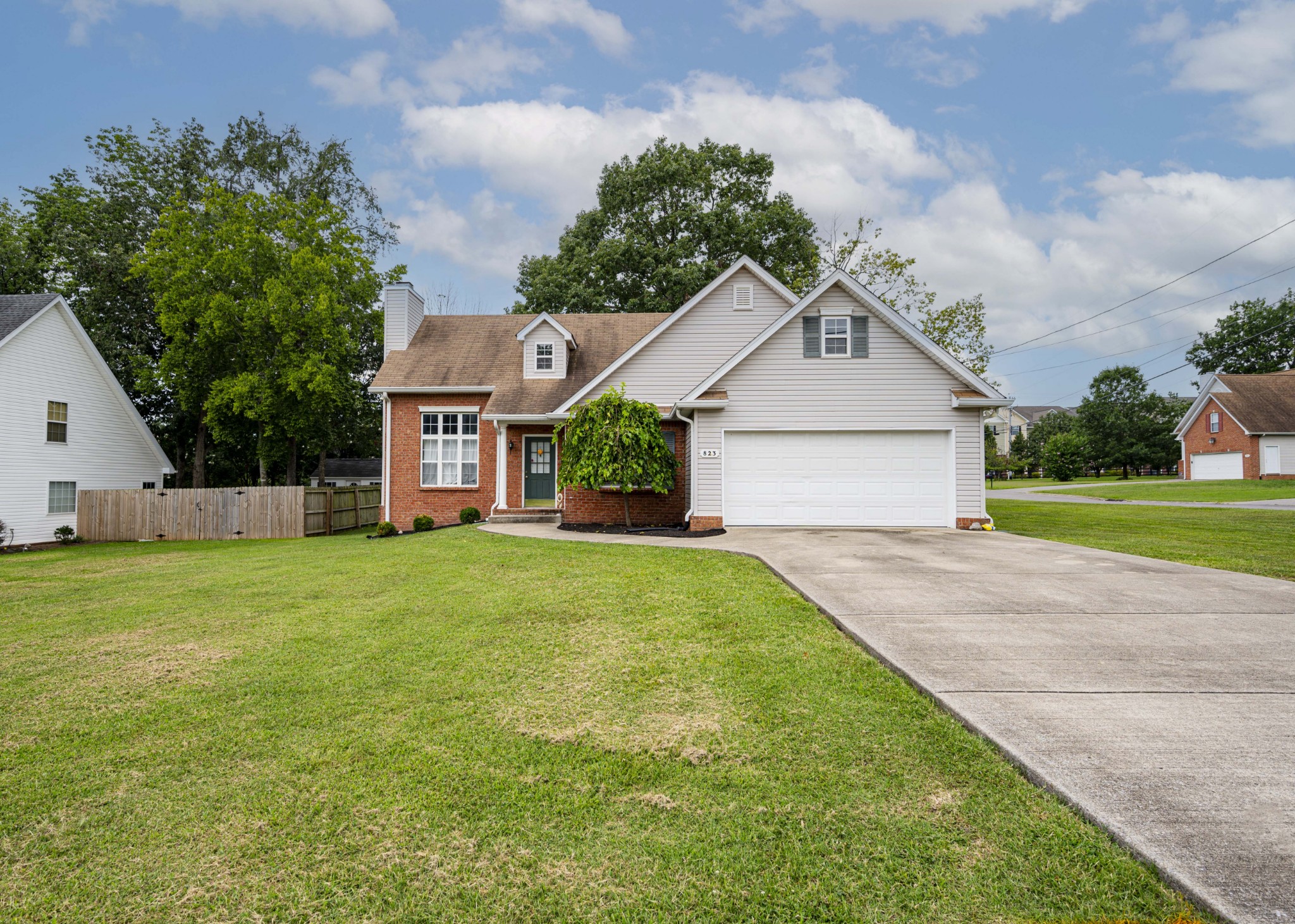 823 Buckhaven Dr Property Photo 1