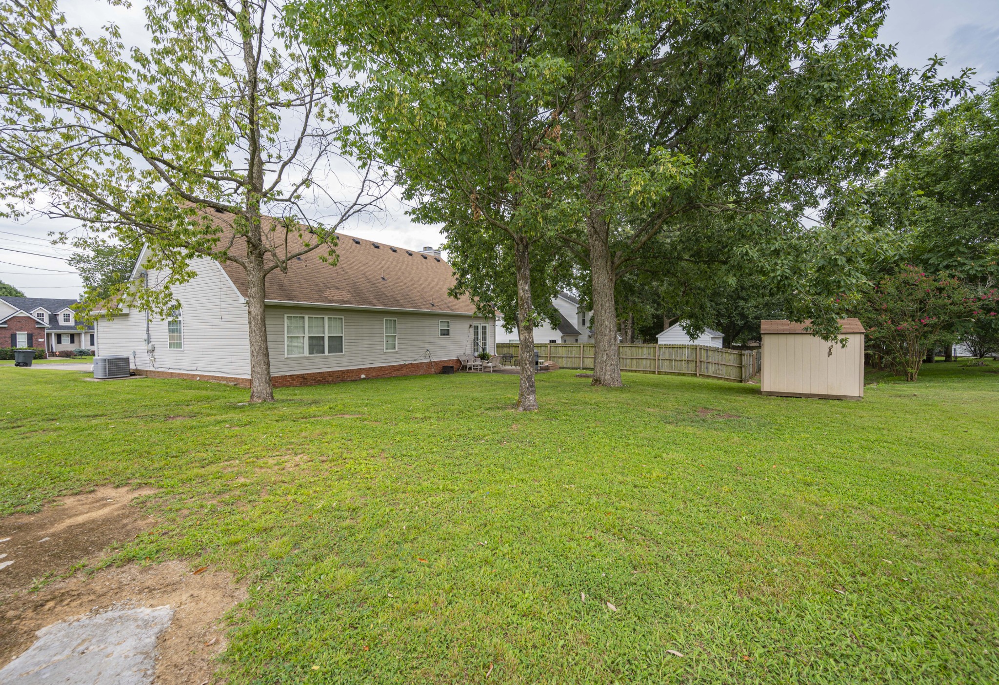 823 Buckhaven Dr Property Photo 24