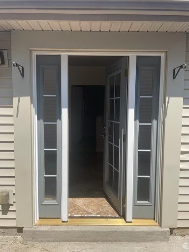 2363 Benay Rd Property Photo 2