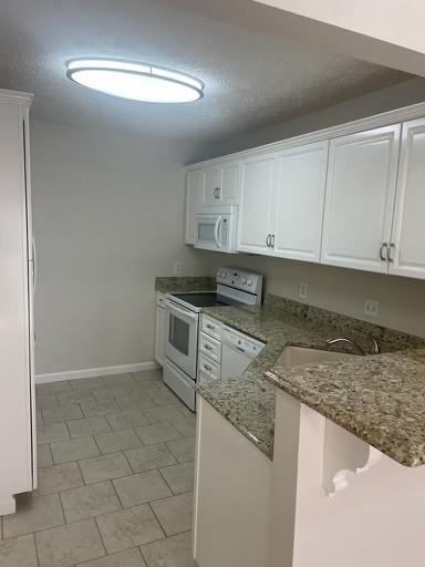2363 Benay Rd Property Photo 9