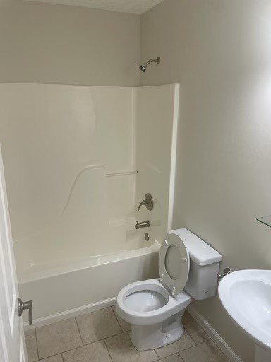 2363 Benay Rd Property Photo 11
