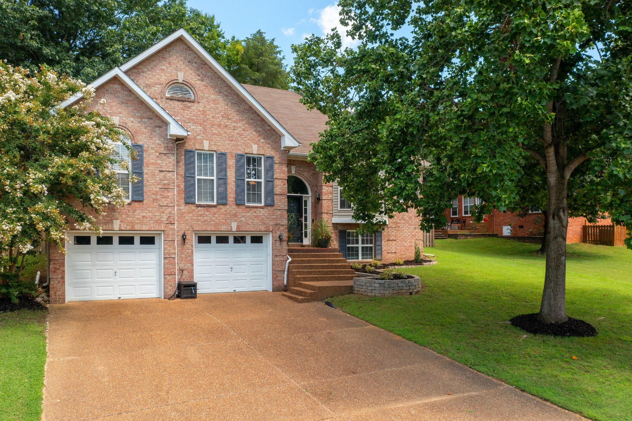 2015 Woods Run Property Photo 1