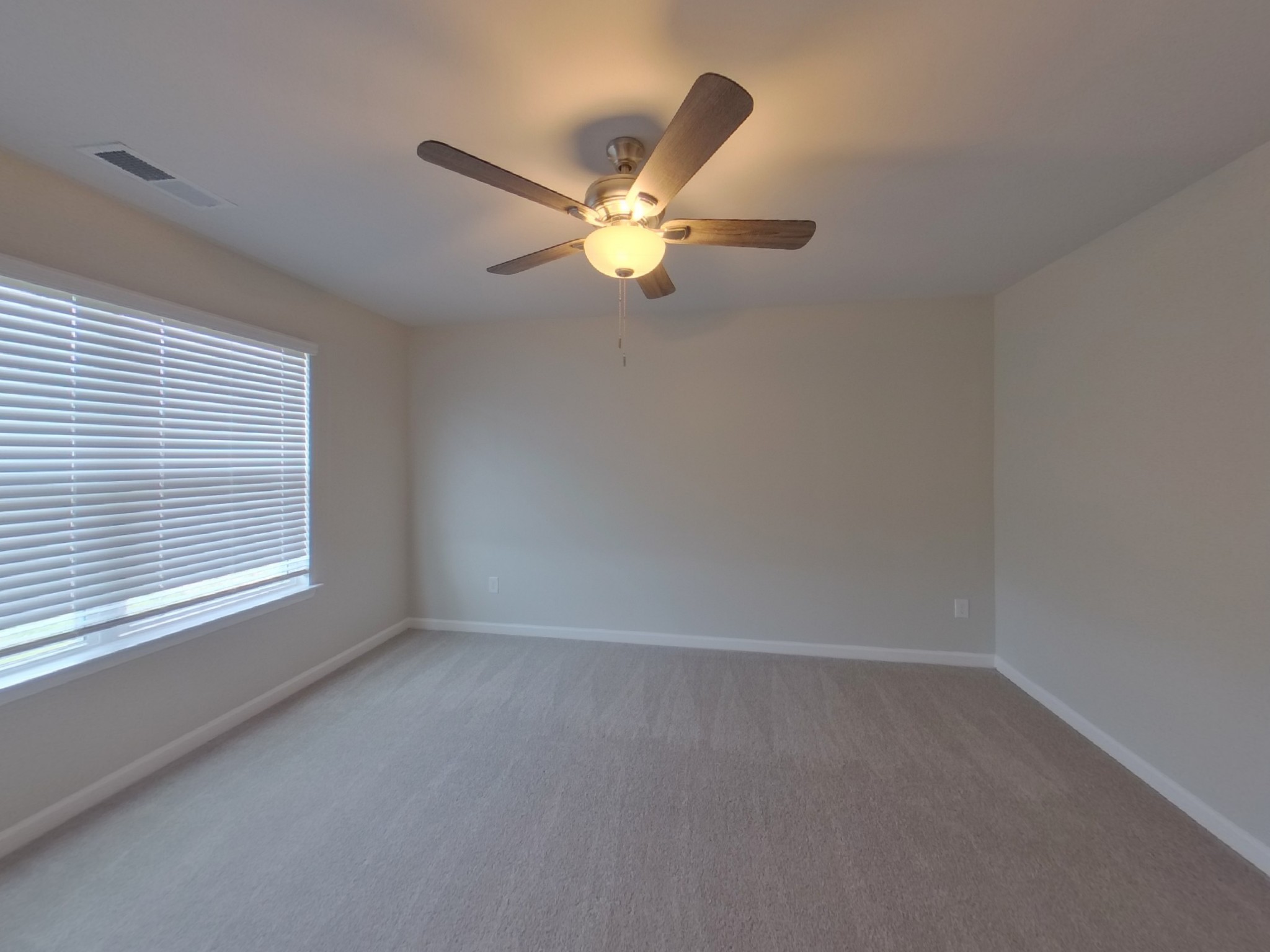 114 Harvest Cir Property Photo 5