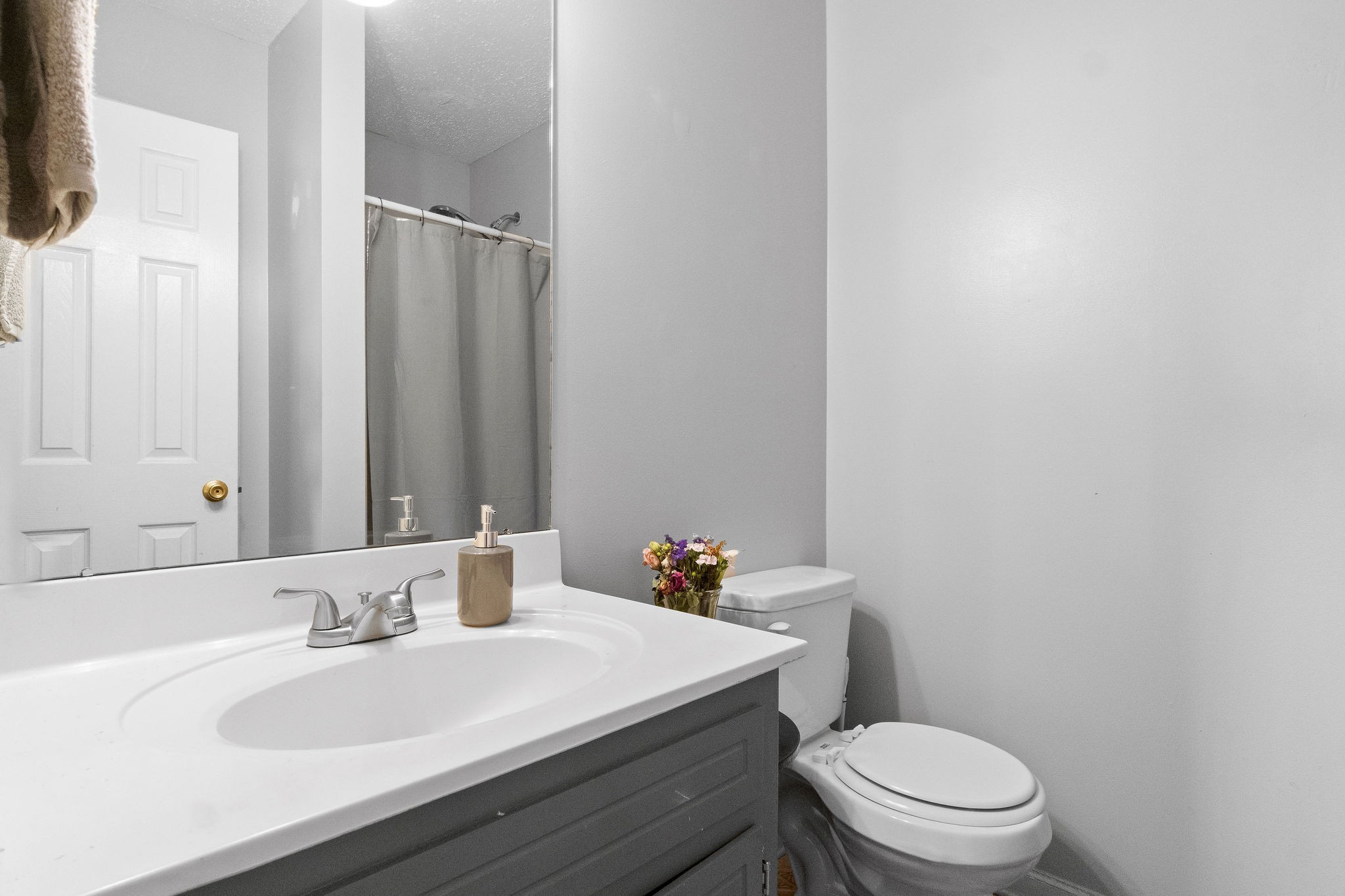 521 Indian Ave Property Photo 9