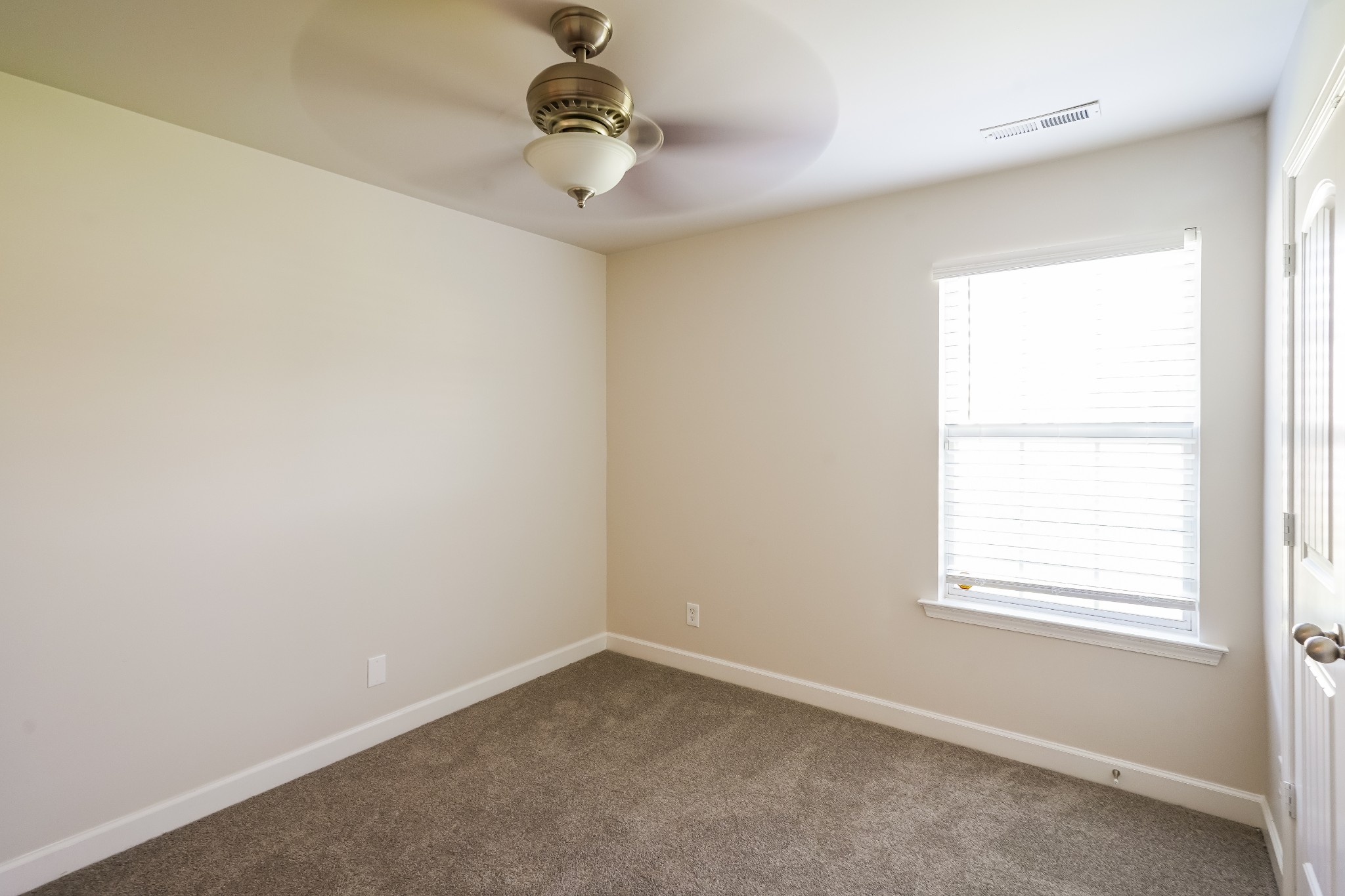1351 Lone Oak Rd Property Photo 14