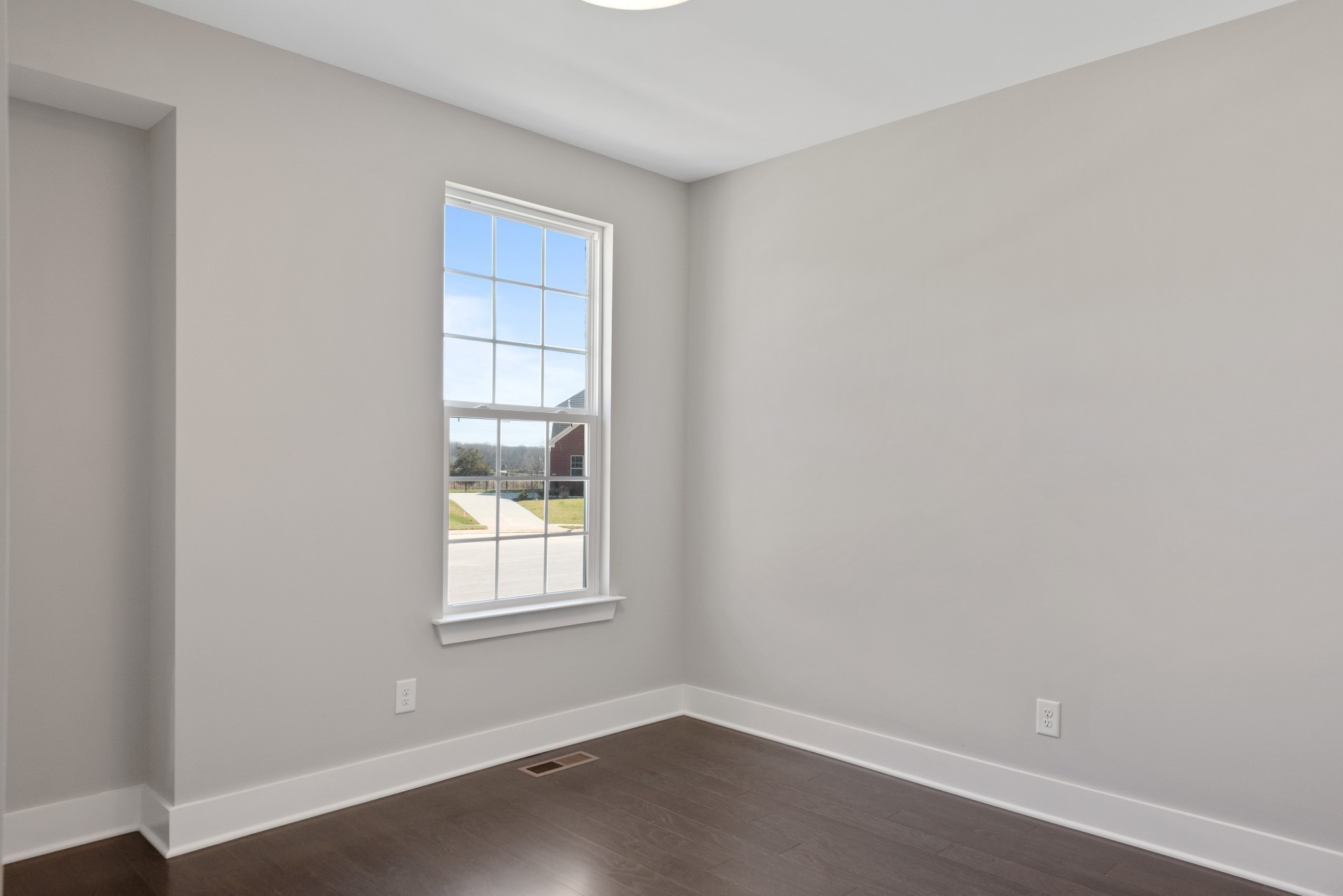 1814 Ableson Way Property Photo 24