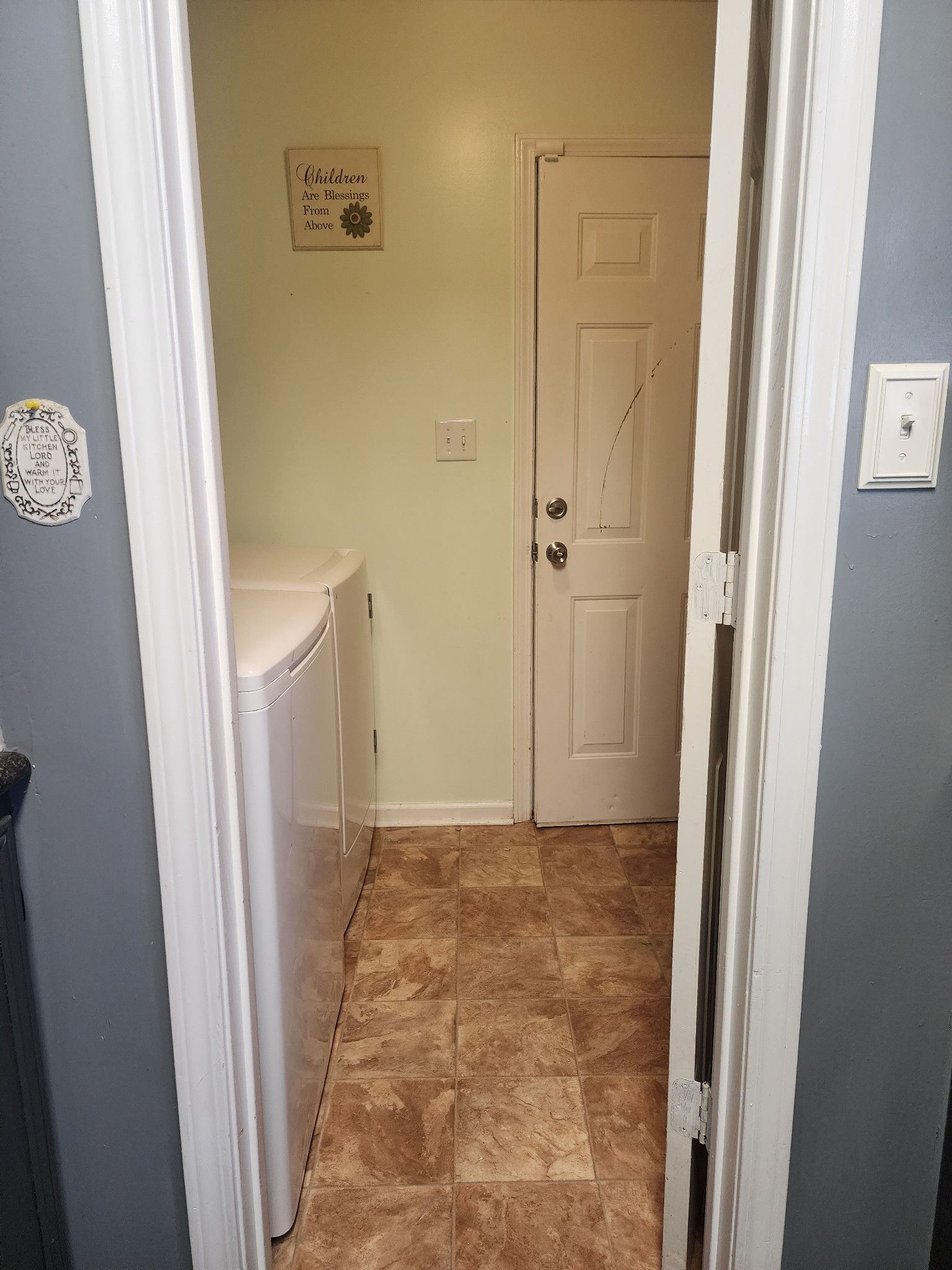 2673 Cummings Cir Property Photo 20