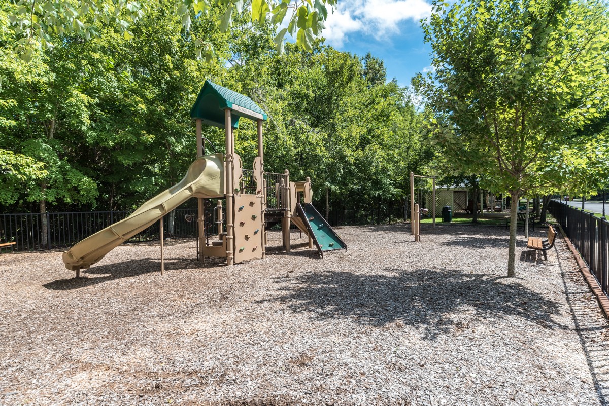 7111 Lenox Village Dr Property Photo 32