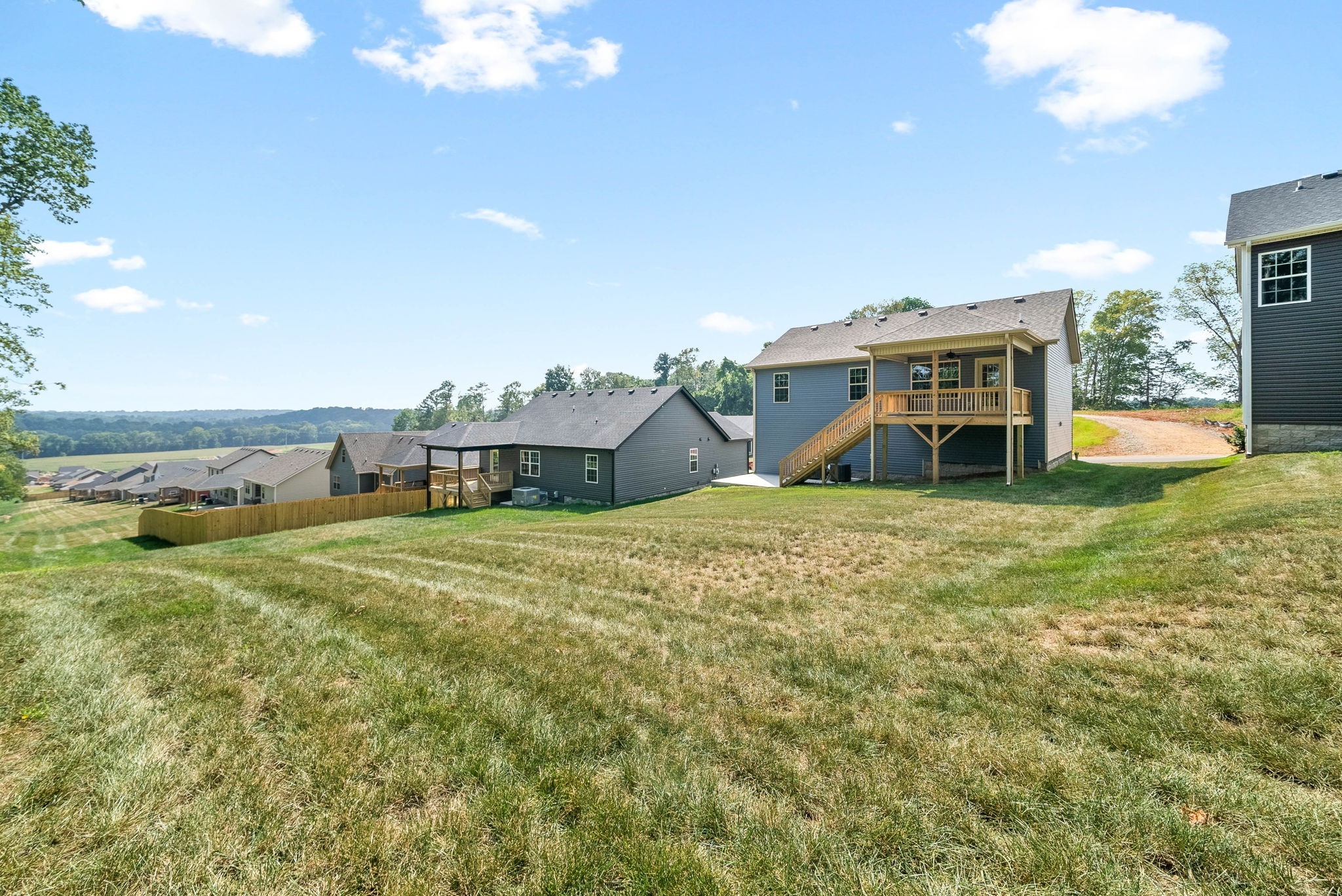 72 Cardinal Creek Property Photo 37