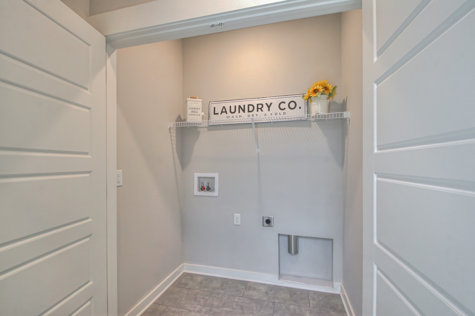 4218 Aragorn Way Property Photo 19