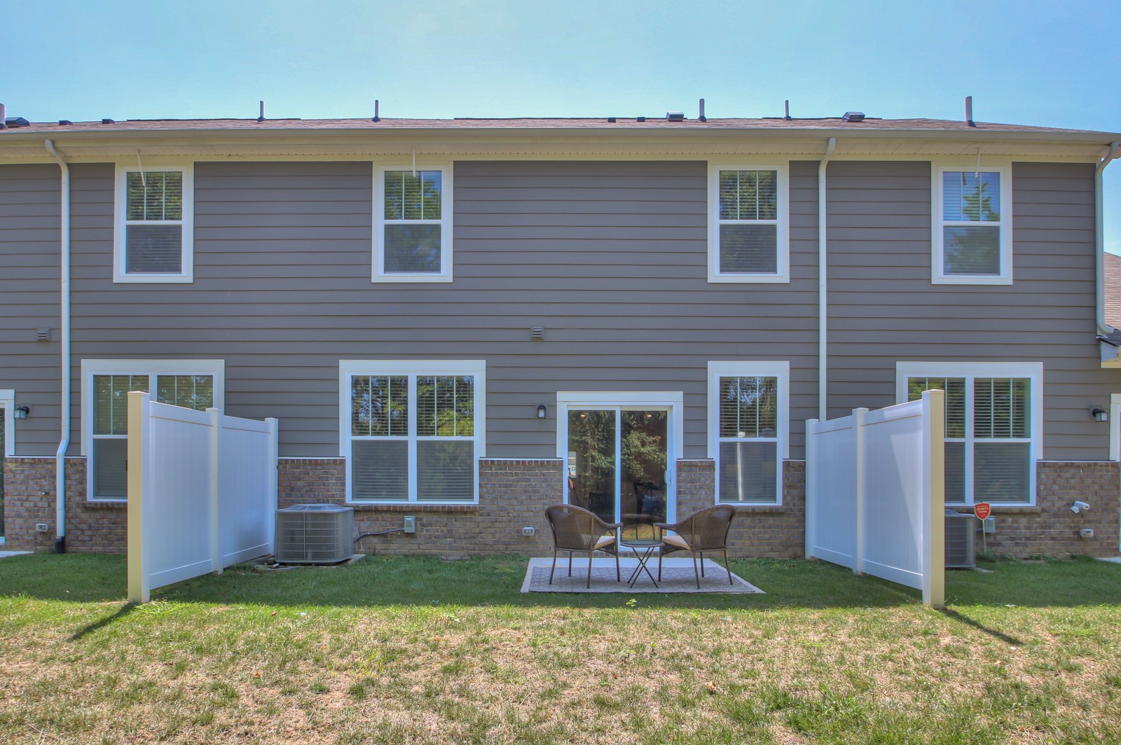 4218 Aragorn Way Property Photo 28