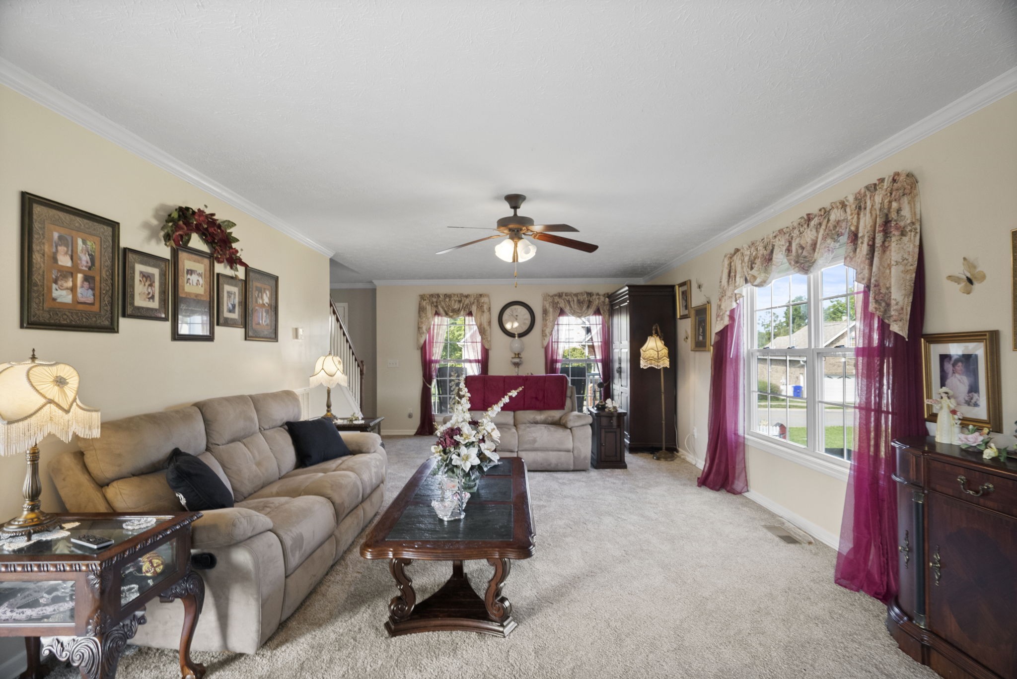 305 Landons Cir Property Photo 7