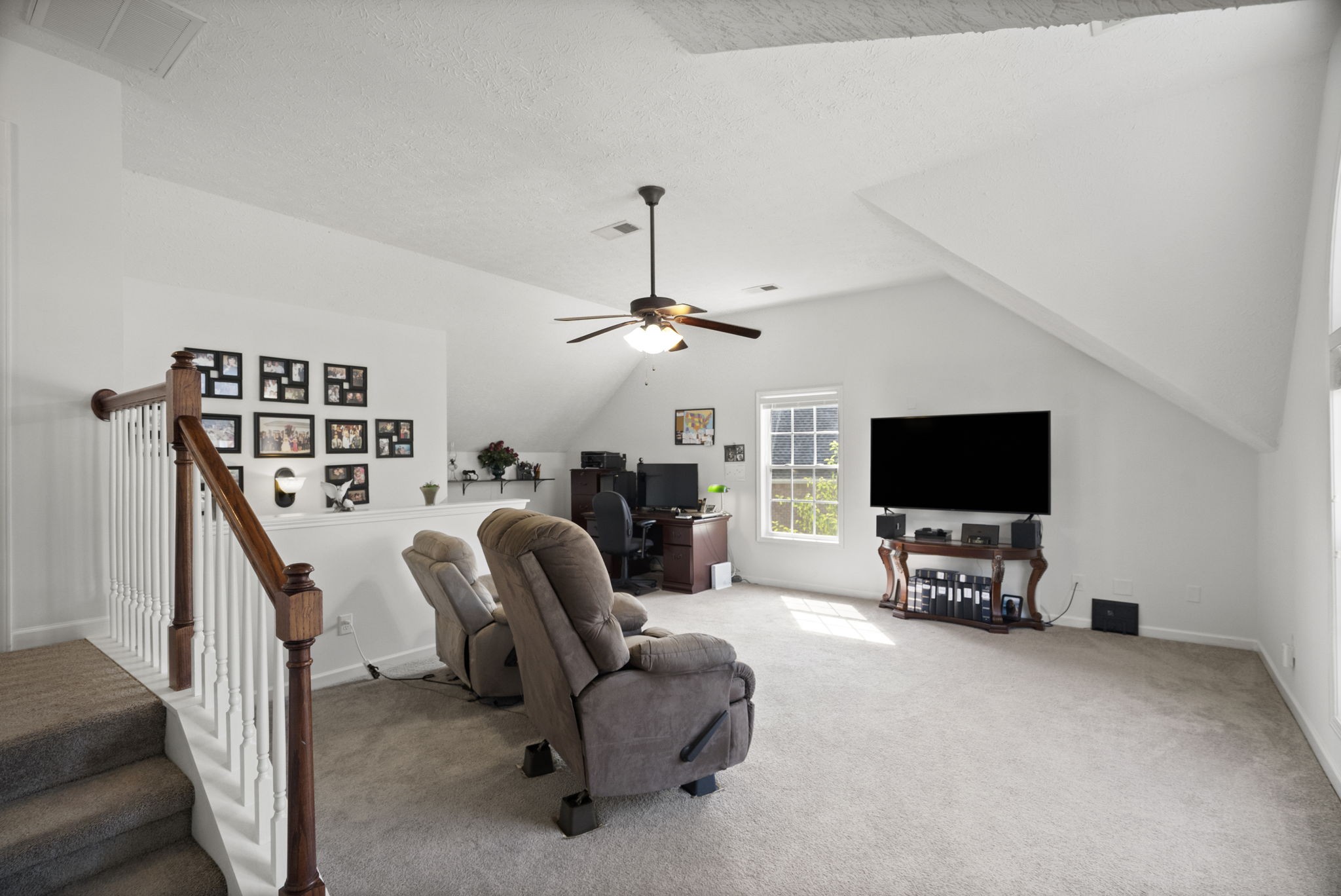 305 Landons Cir Property Photo 23