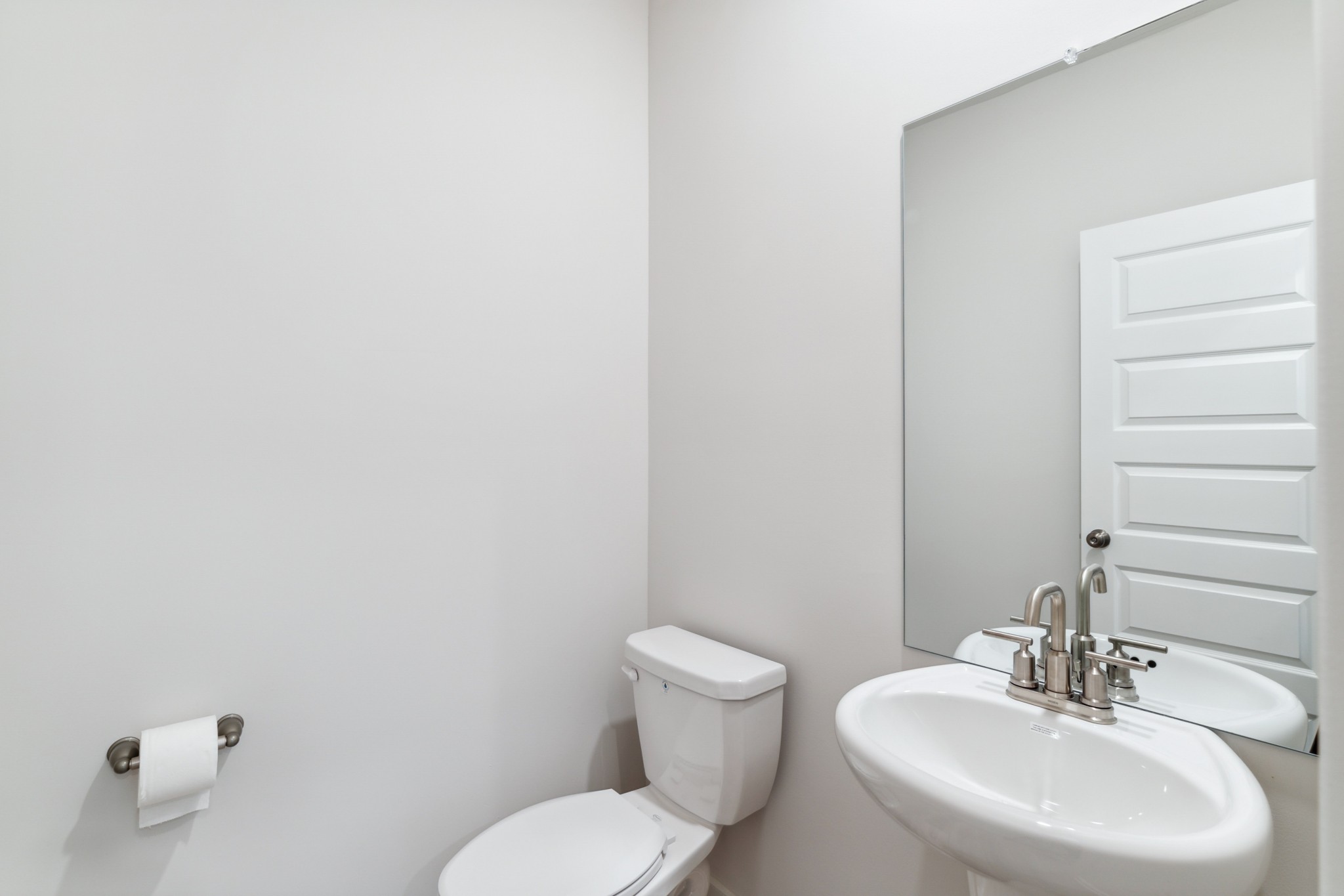 1037 Ewell Farm Cir Property Photo 5
