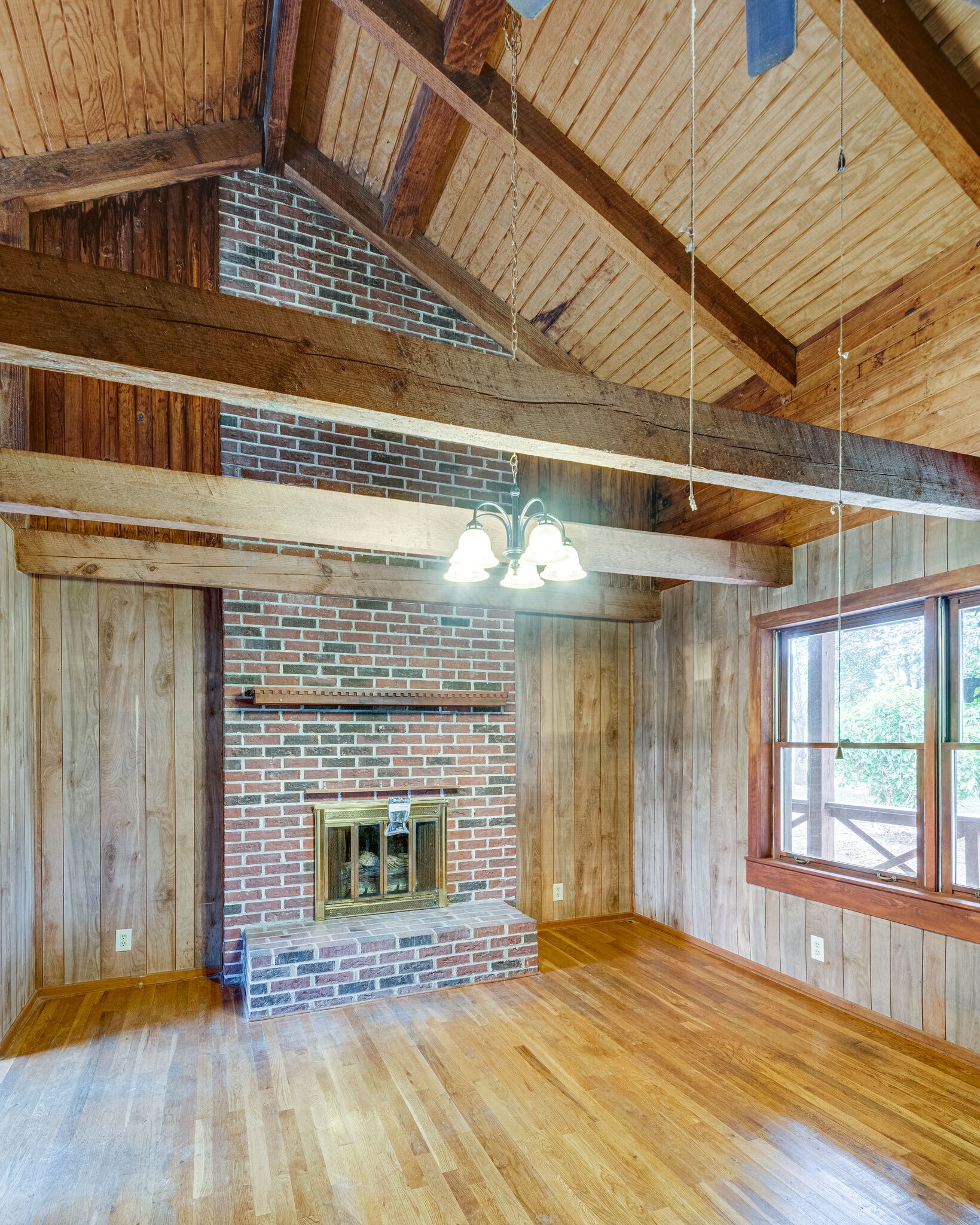 2410 Highway 49 Property Photo 7