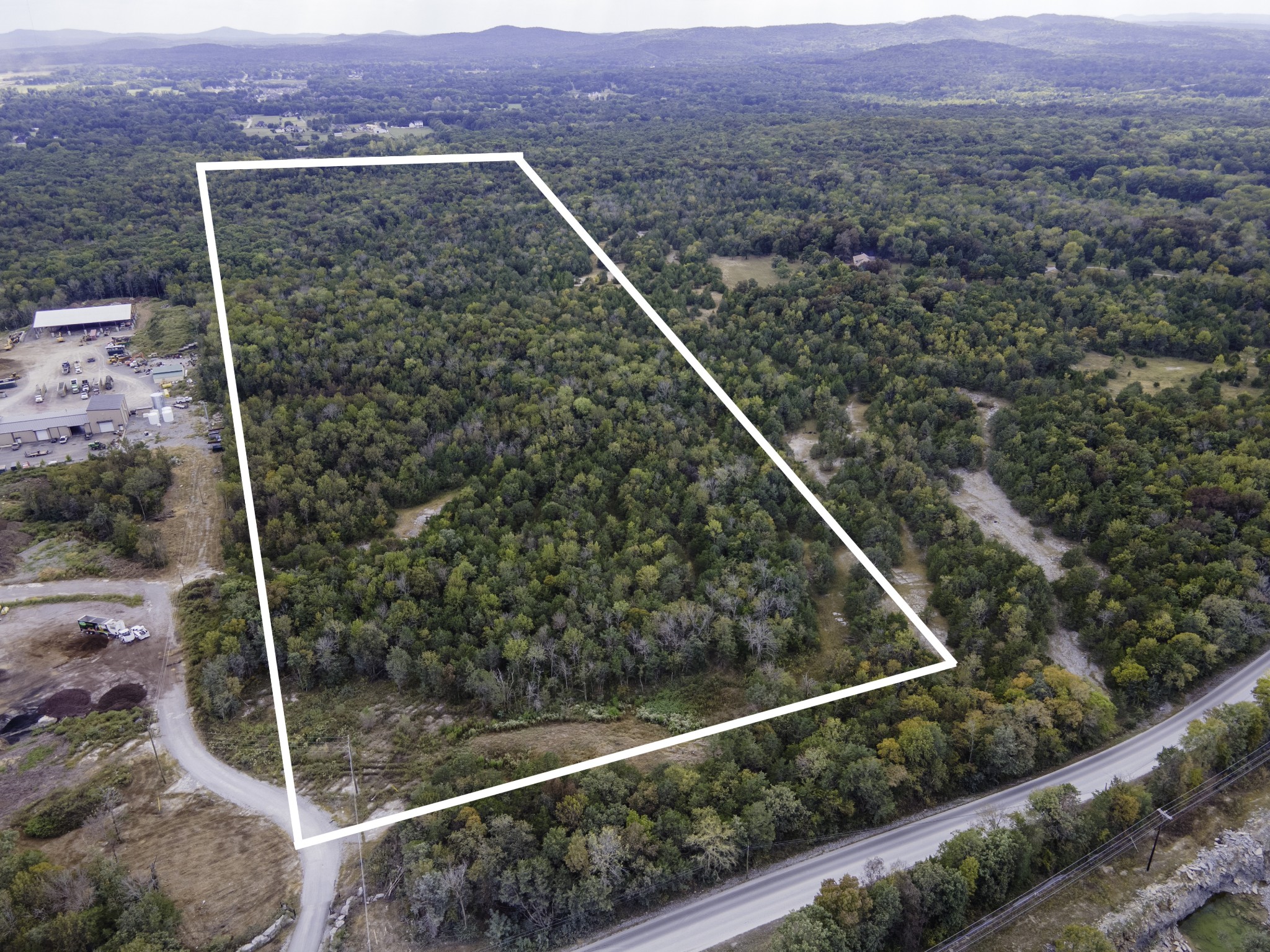 5925 Burnt Knob Rd Property Photo 6