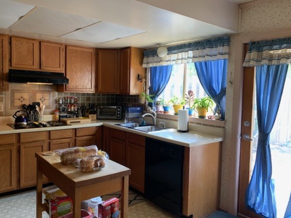 361 Huntington Ridge Dr Property Photo 5