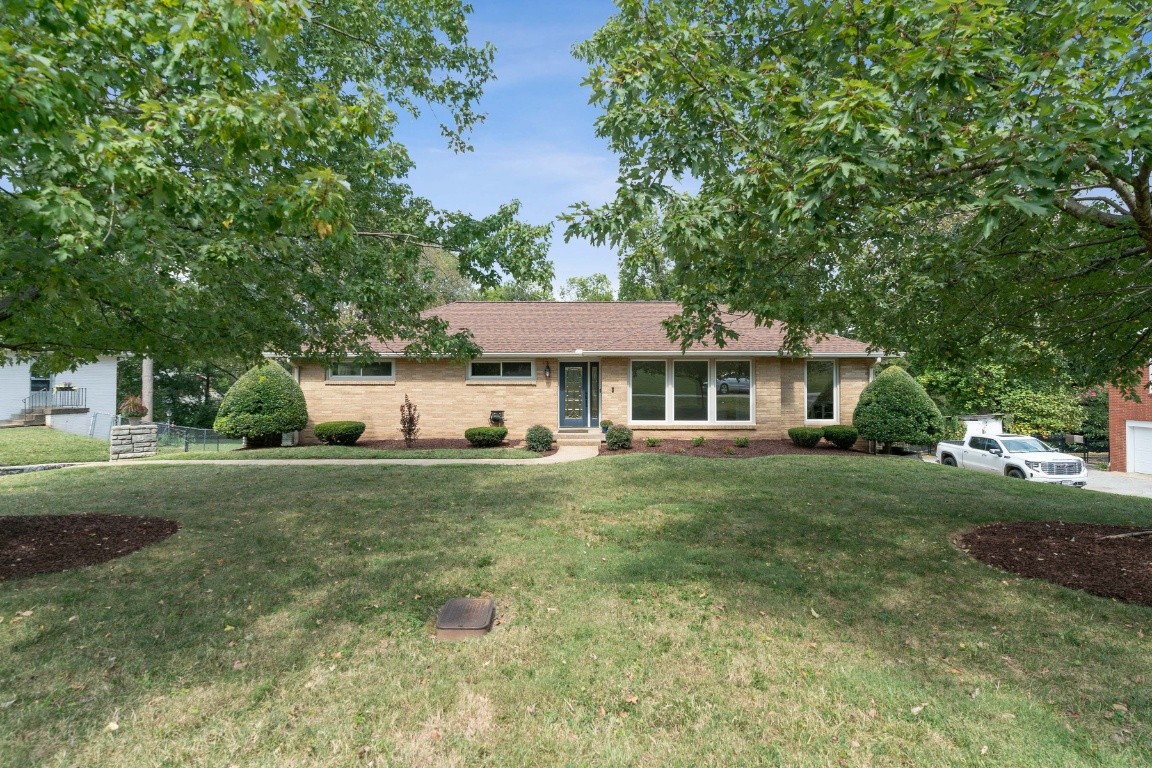 2026 Hickory Hill Ln Property Photo 1