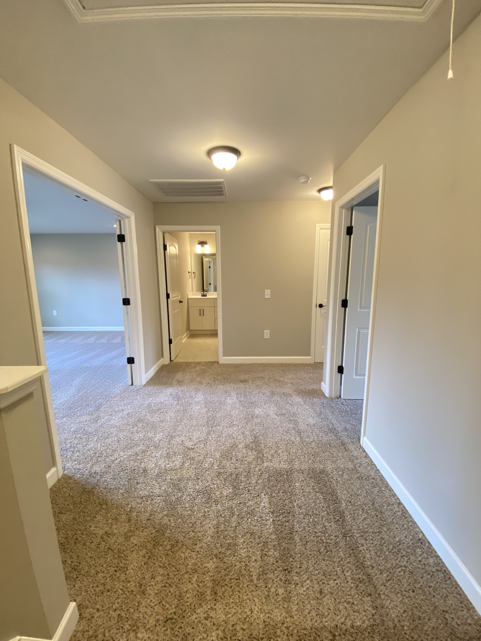 1002 Villa Cir Property Photo 11