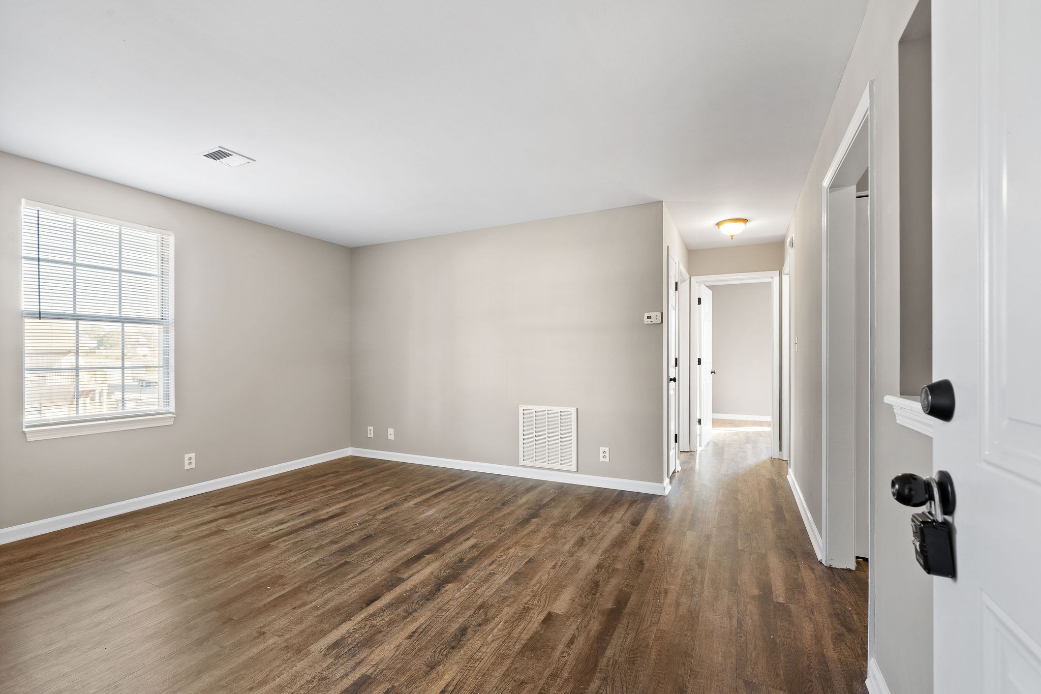 155 Jack Miller Blvd Property Photo 4