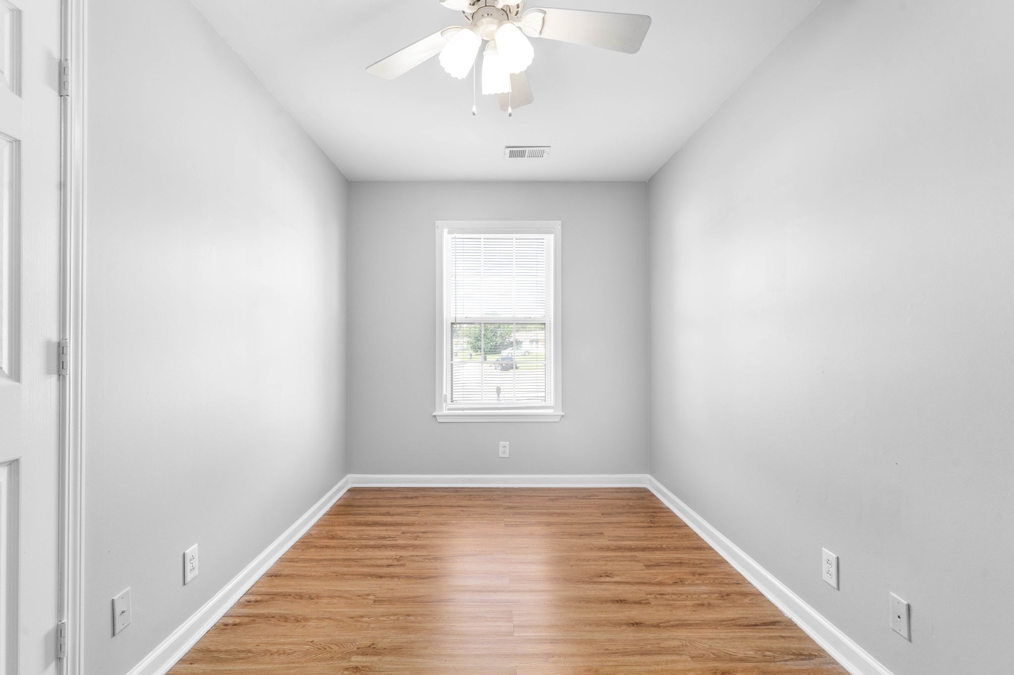 1070 Shadow Ridge Ave Property Photo 20