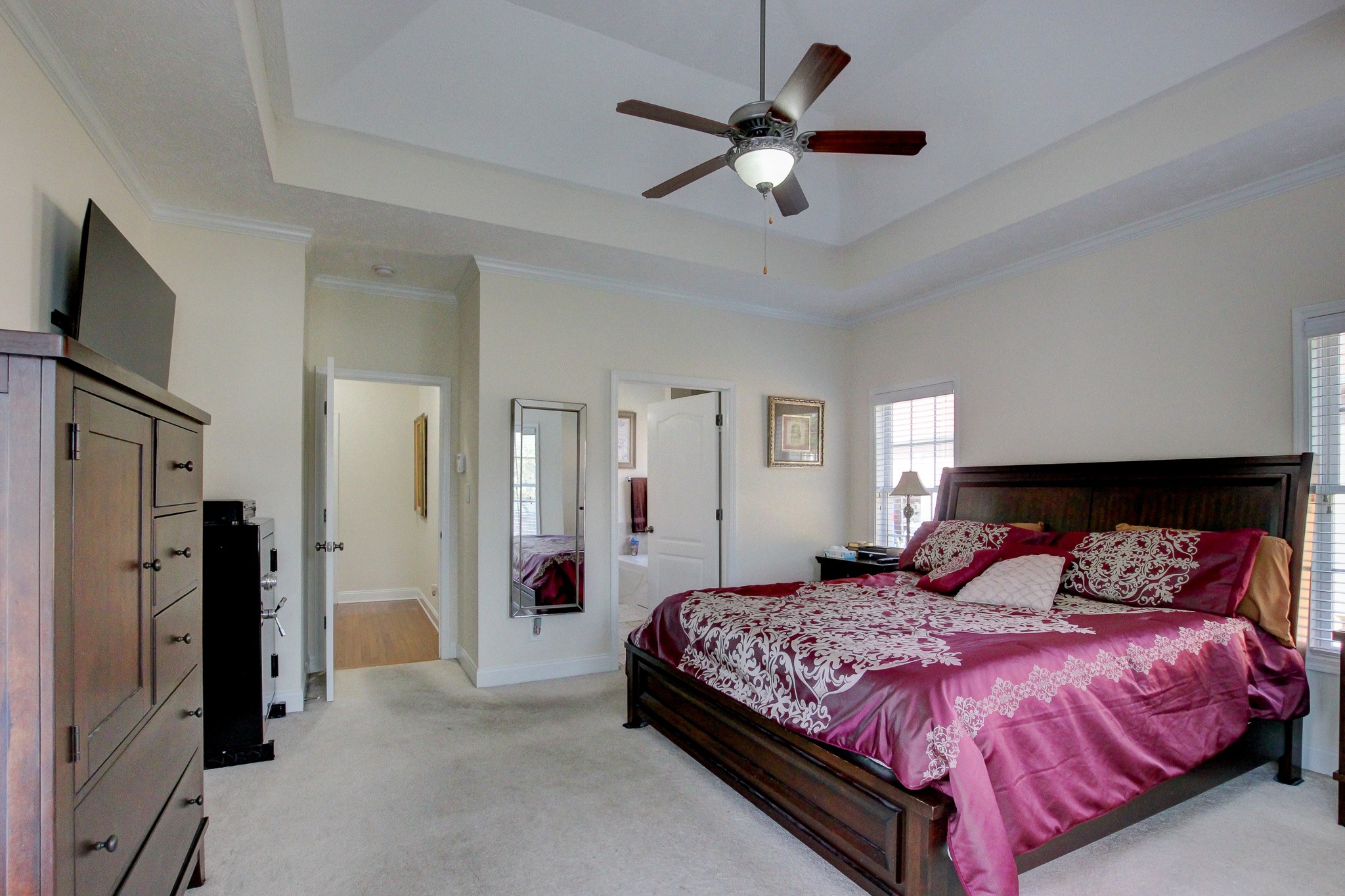 2564 Hedgerow Ln Property Photo 20