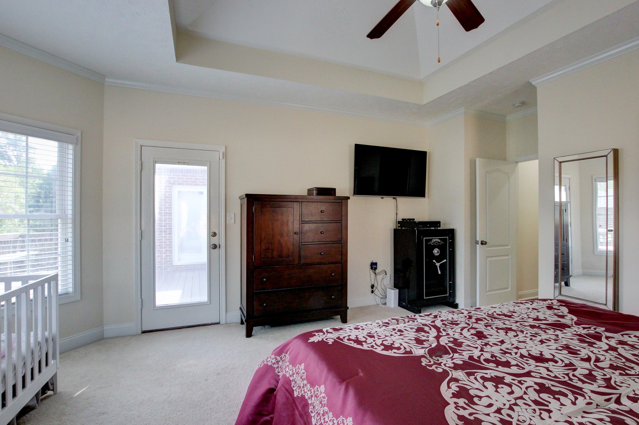 2564 Hedgerow Ln Property Photo 21