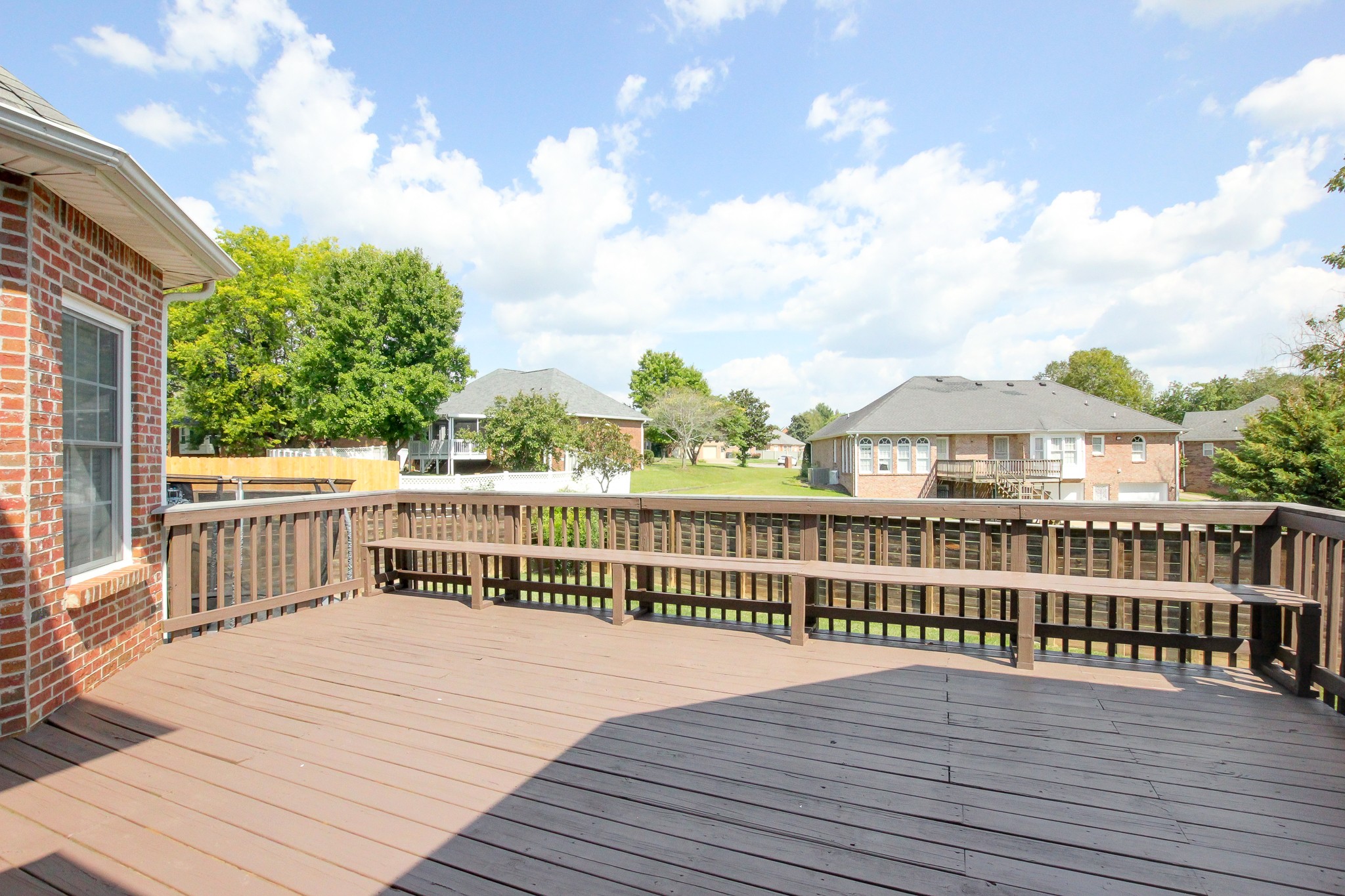 2564 Hedgerow Ln Property Photo 35