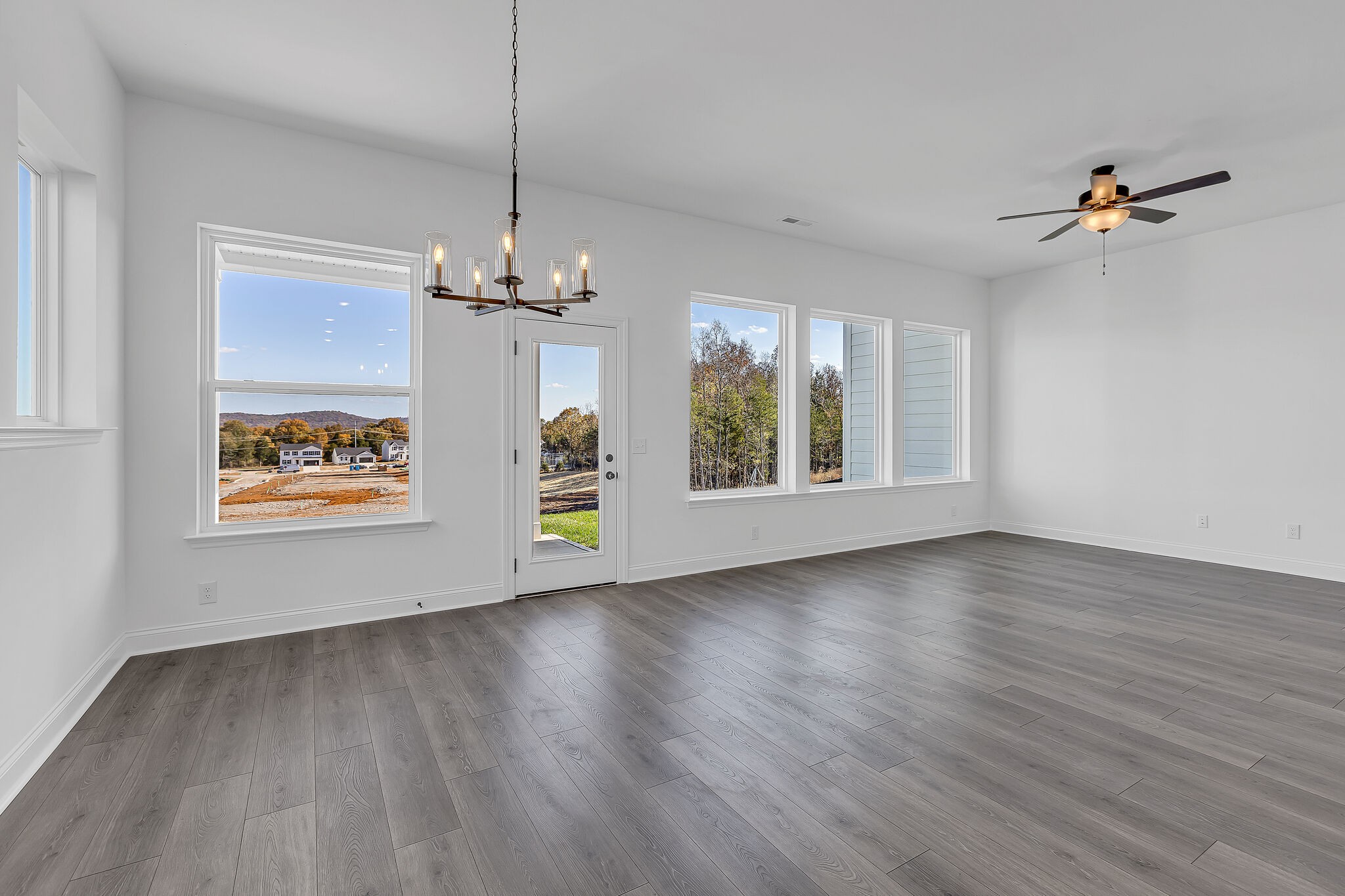 1039 Inez Drive Property Photo 15