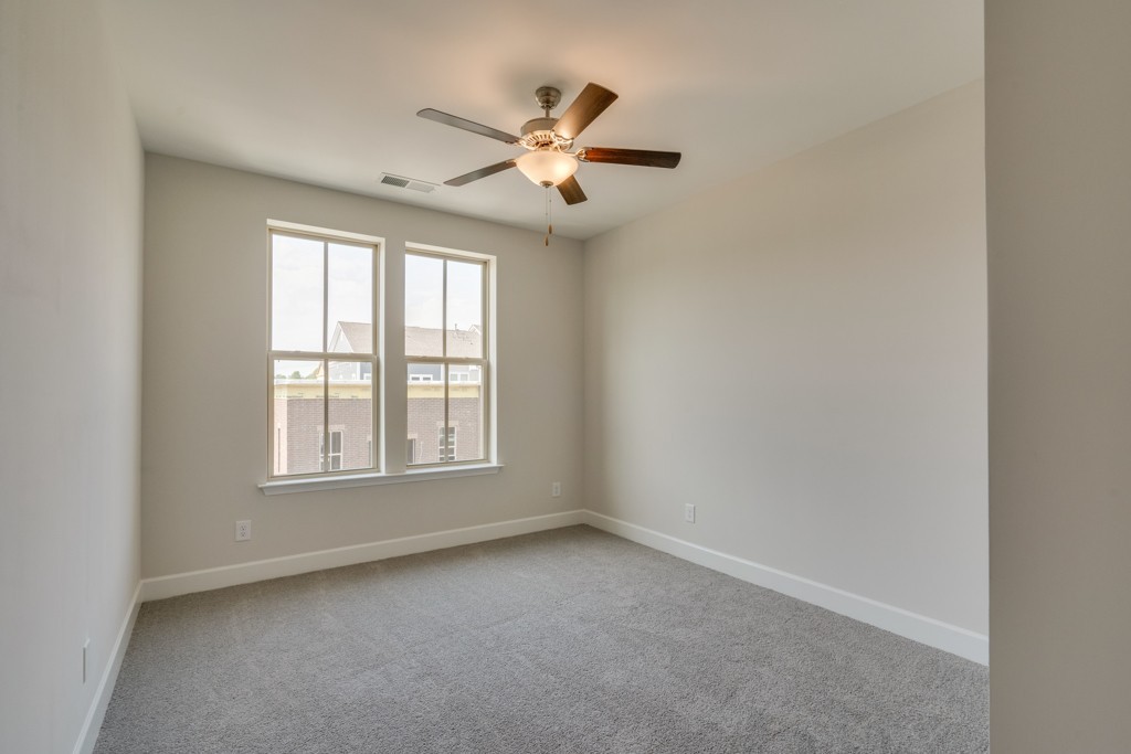 1011 Vida Way Property Photo 13