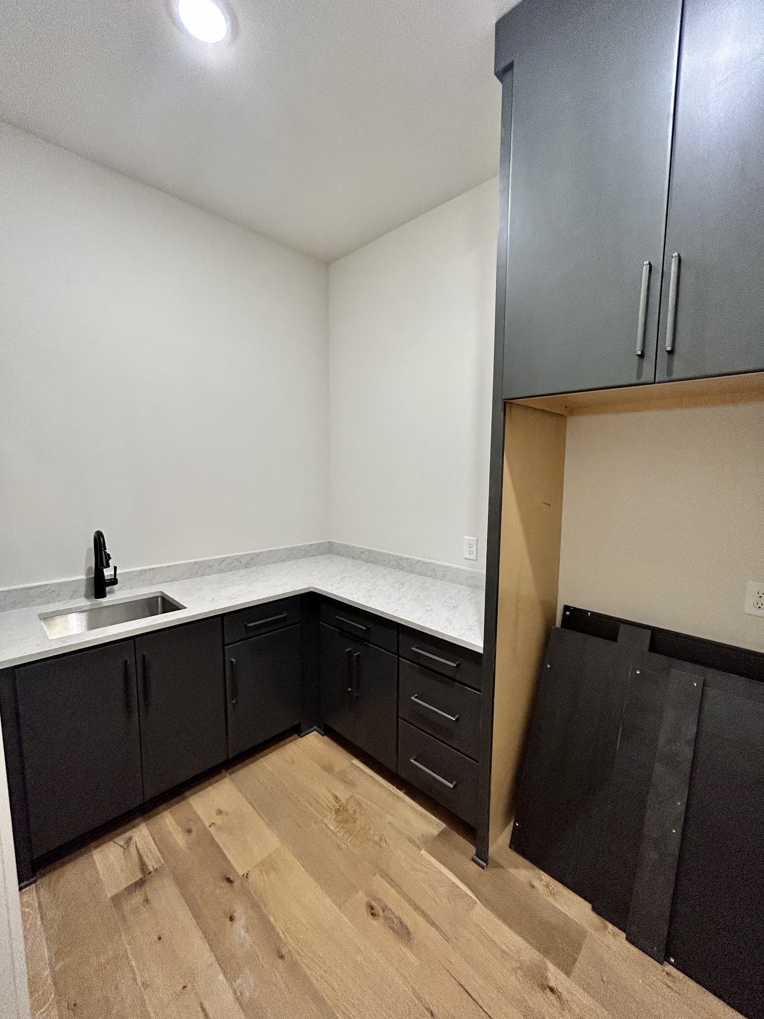 1402 Devens Dr Property Photo 10