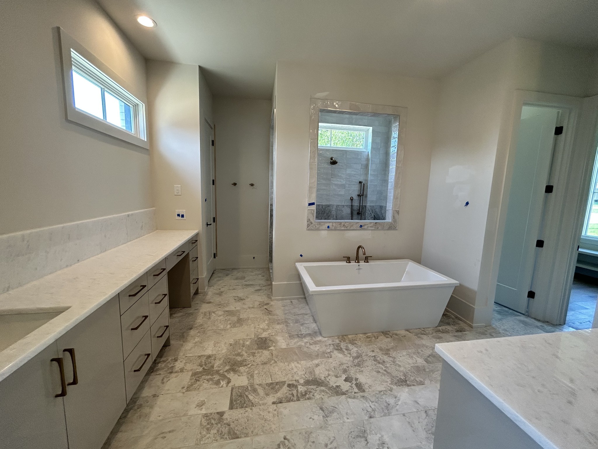 1402 Devens Dr Property Photo 16